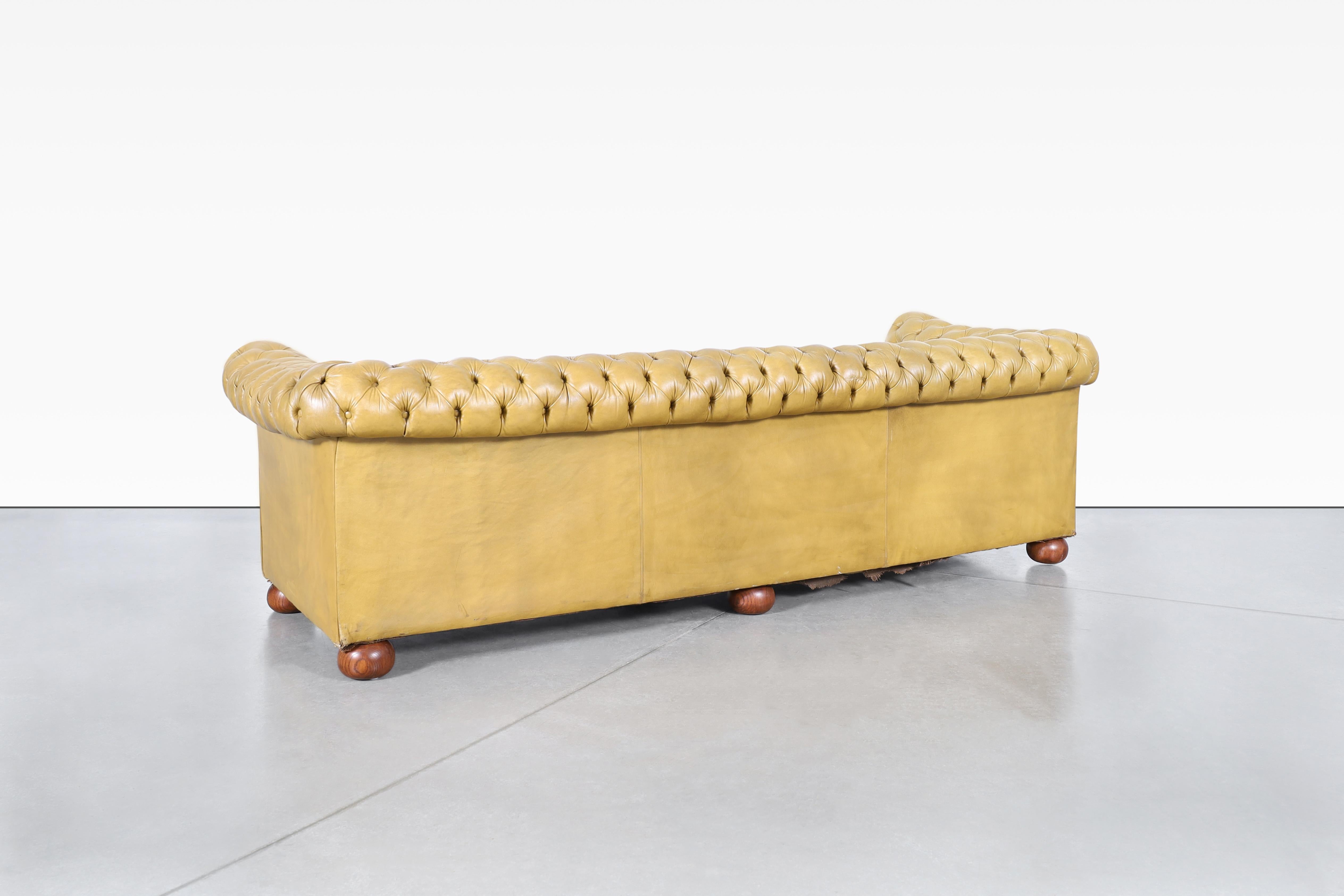 Vintage English Leather Chesterfield Sofa For Sale 3