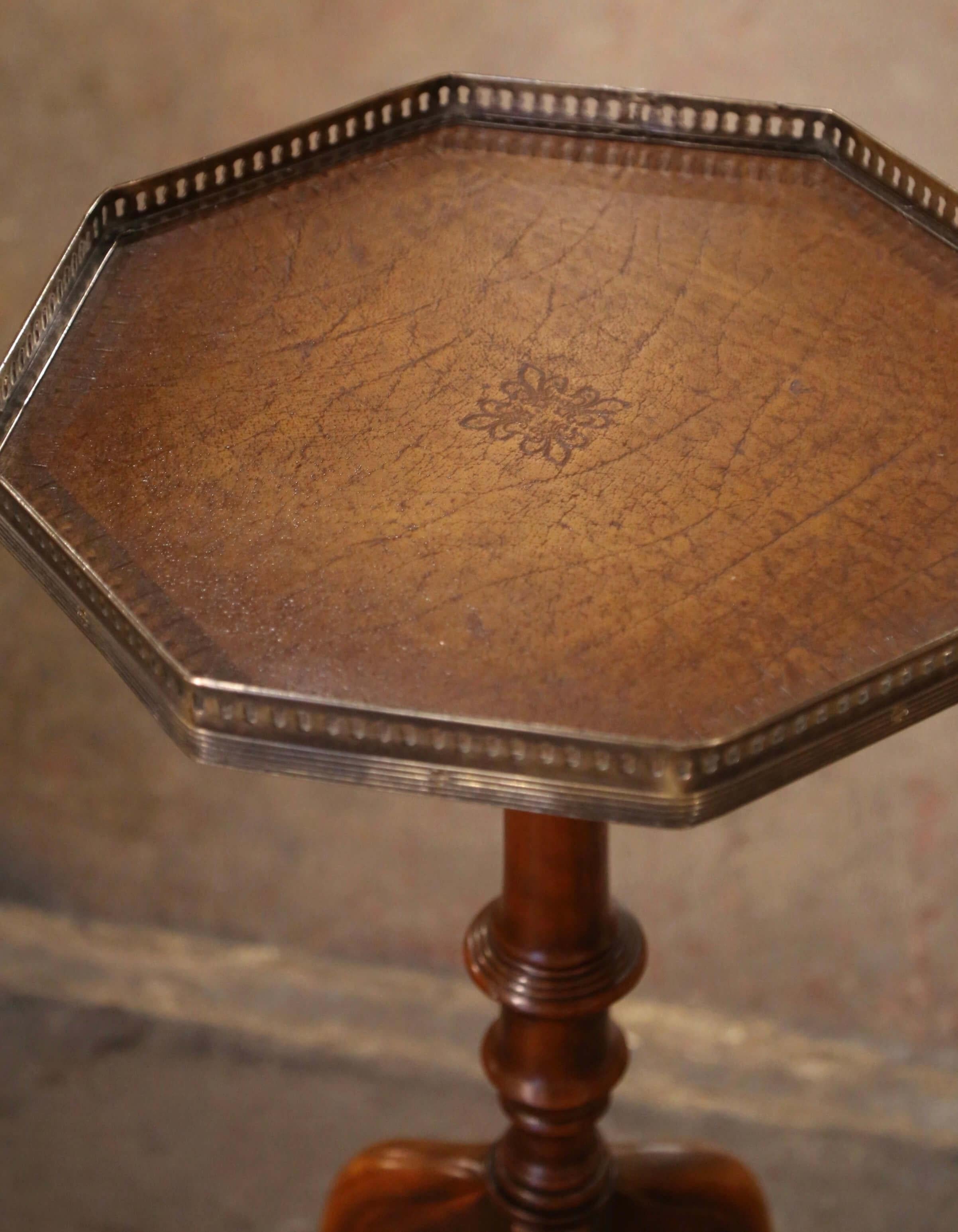 Hand-Carved Vintage English Leather Top Walnut and Brass Octagonal Martini Side Table  For Sale