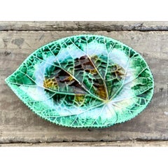 Vintage English Majolica Leaf Plate