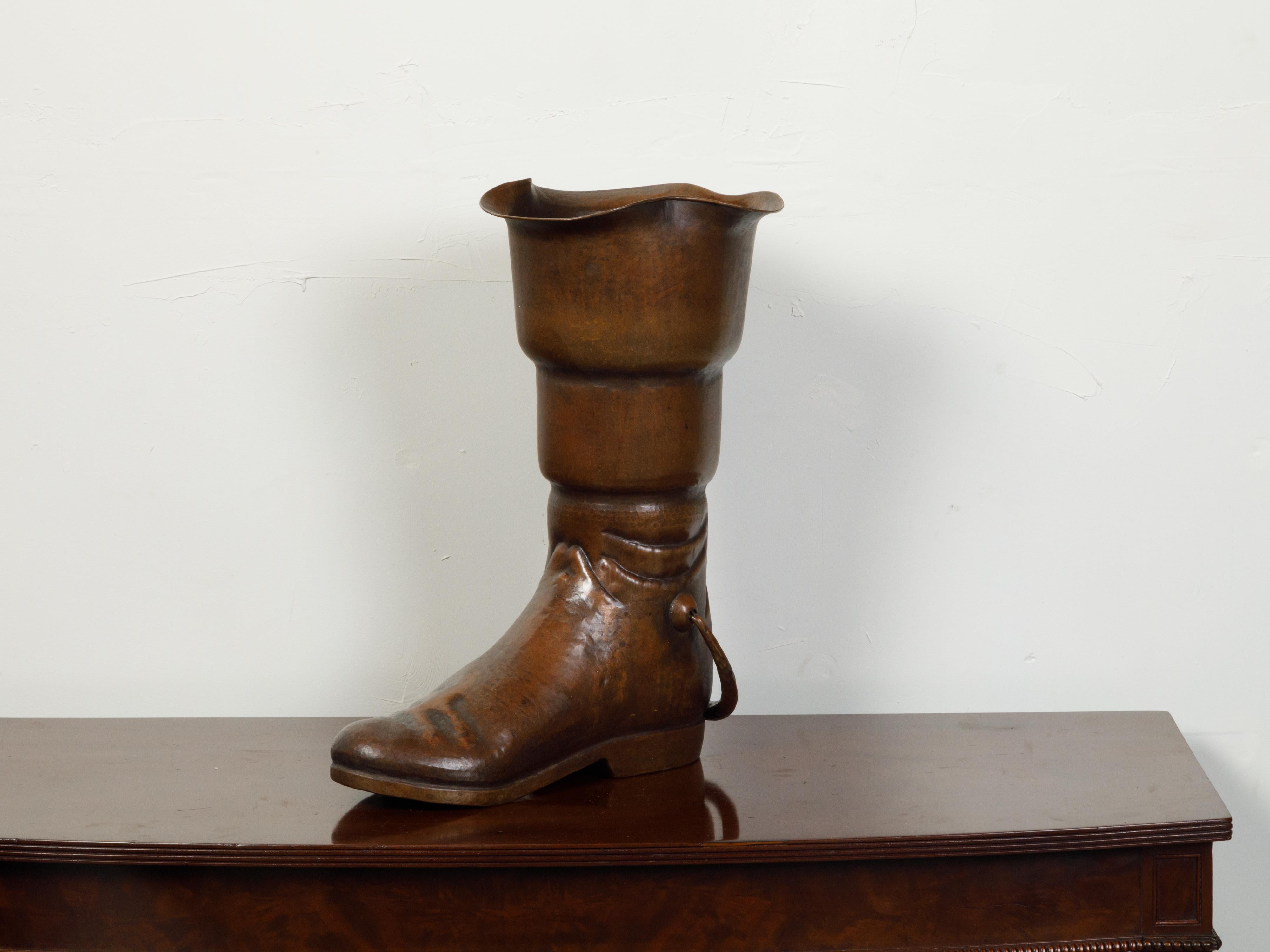 Vintage English Midcentury Copper Umbrella Stand Depicting a Boot In Good Condition For Sale In Atlanta, GA