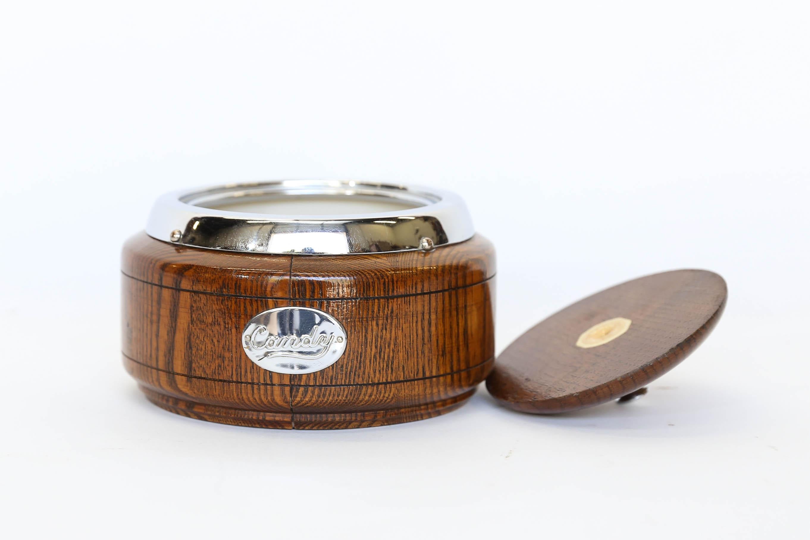 Vintage English Oak Candy Dish with Lid In Good Condition In Houston, TX