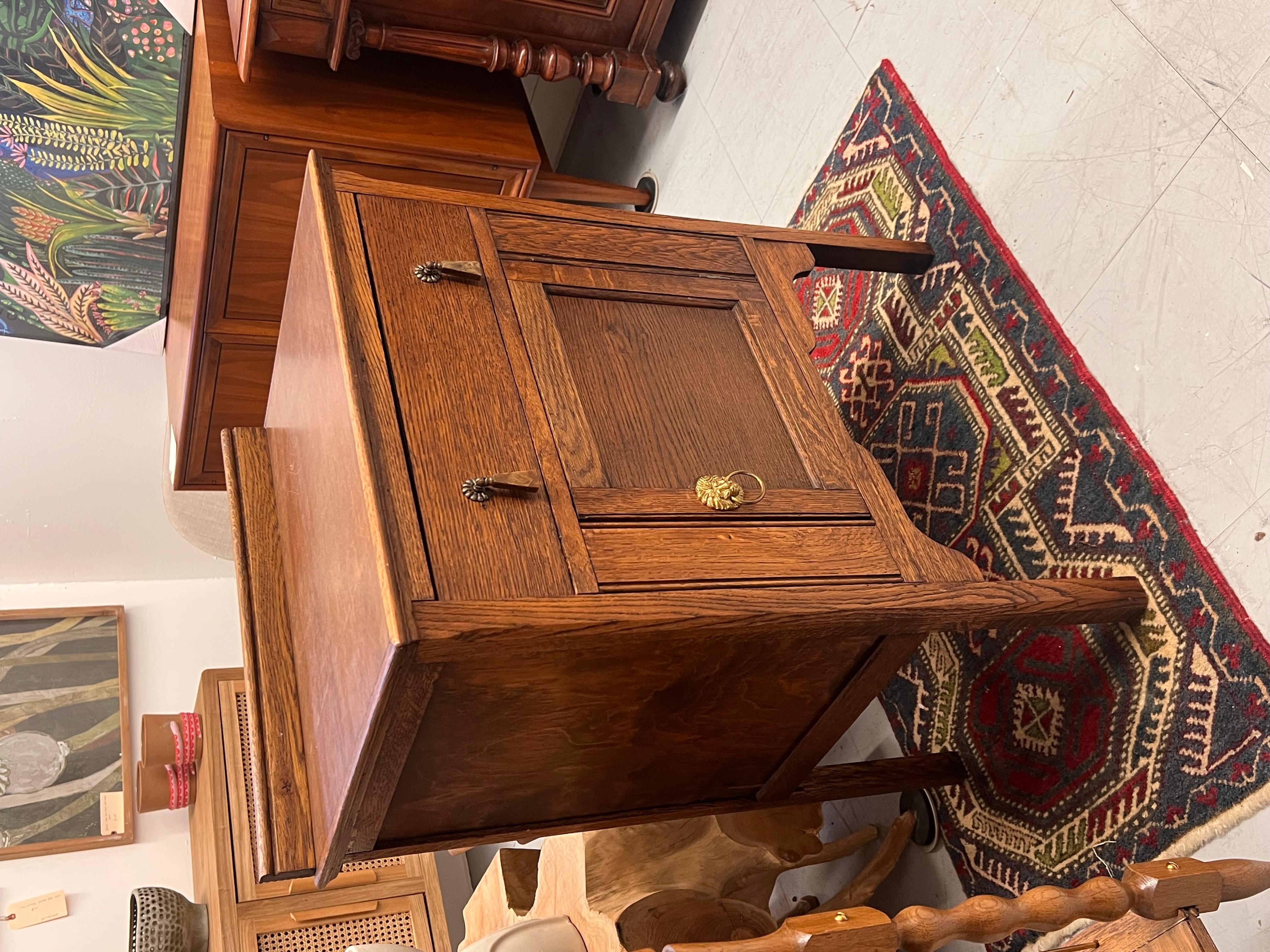 Vintage English Oak Wood Cabinet with Arts and Crafts and Mission Design Element For Sale 1