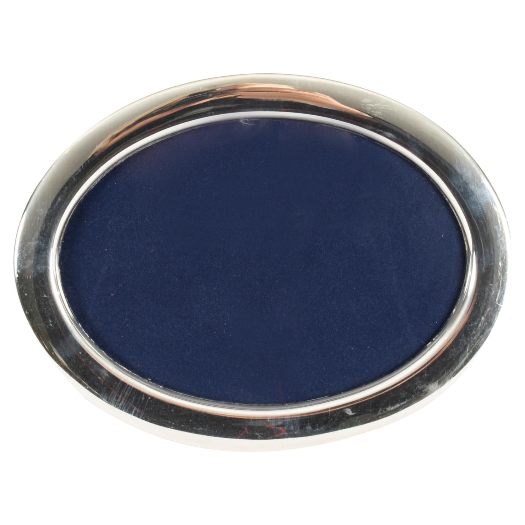 Cadre photo ovale anglais vintage en argent sterling par Carrs Sheffield, 1986, 20ème siècle