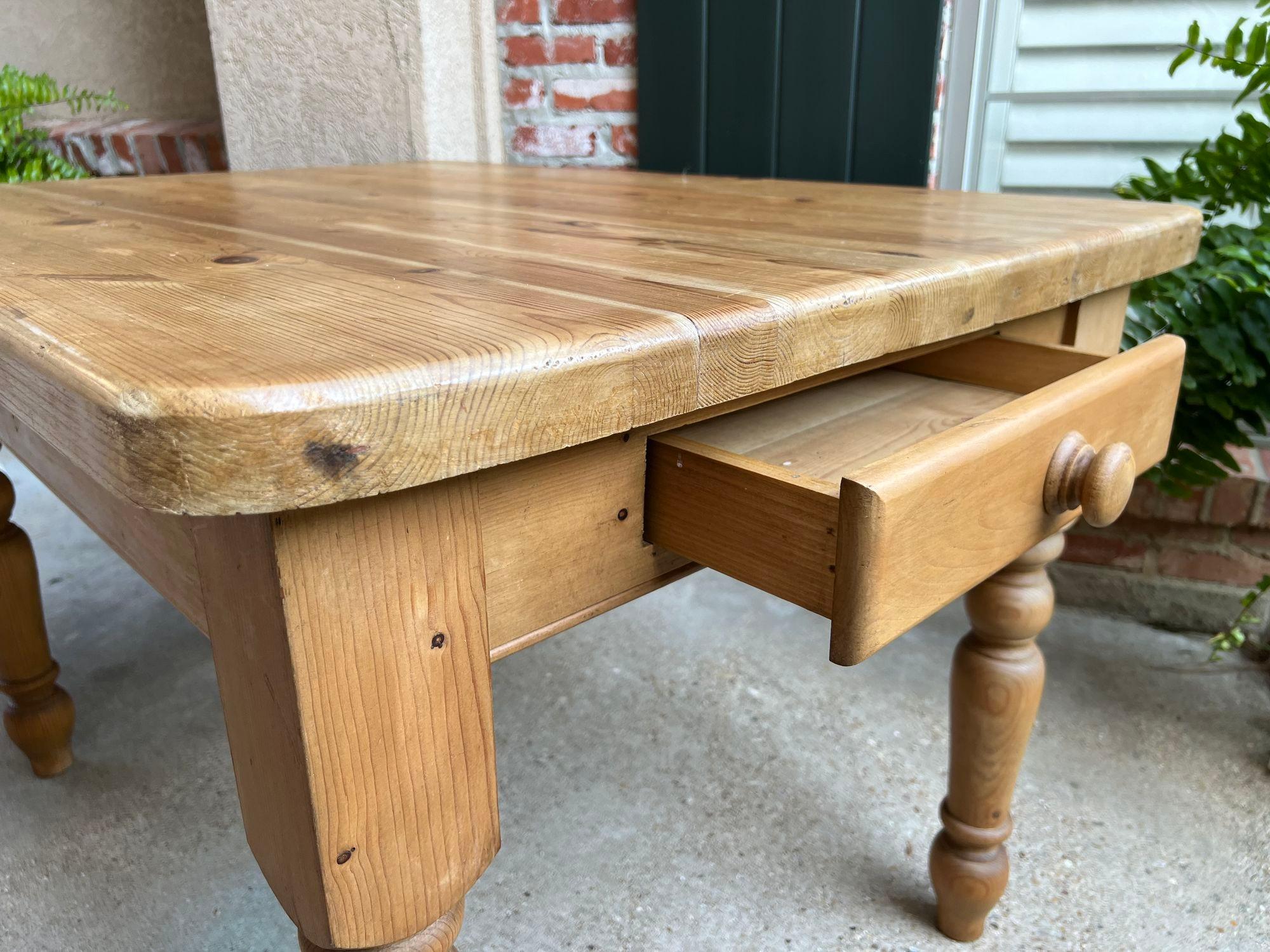 Vintage English Pine Farm Table Kitchen Island Sofa Table Farmhouse Country For Sale 3