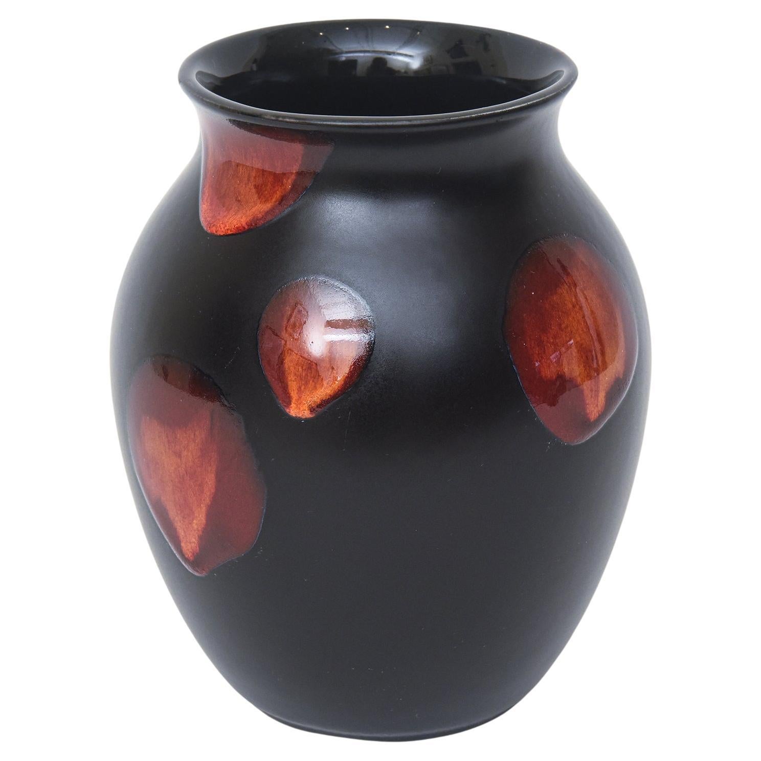 Vase abstrait vintage en céramique POOL rouge et noir en vente