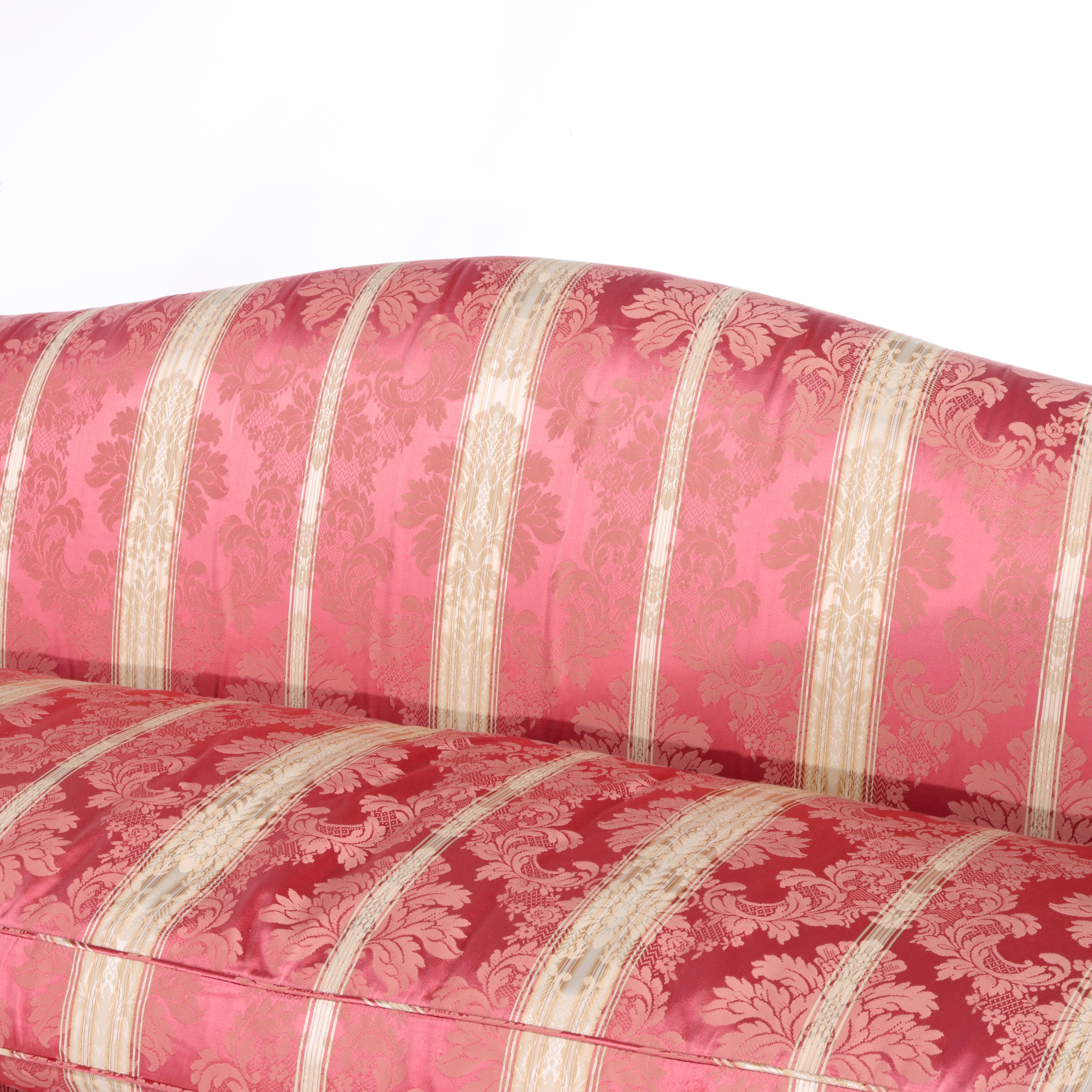 Vintage Inglés Queen Anne Camel Back Sofá 20thC en venta 1