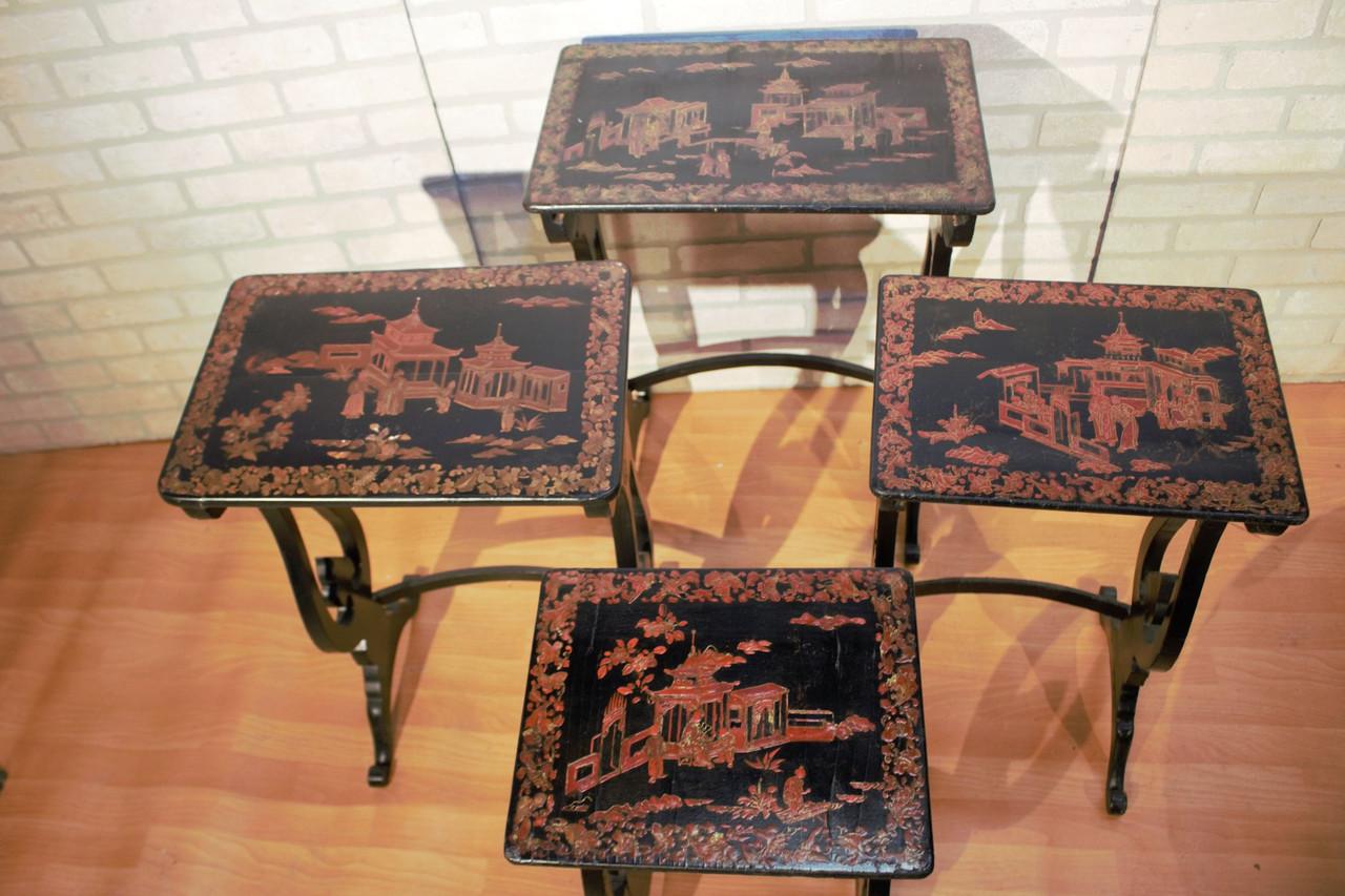 Tavolini da nido dipinti a mano della Reggenza inglese vintage - set di 4 in vendita 4