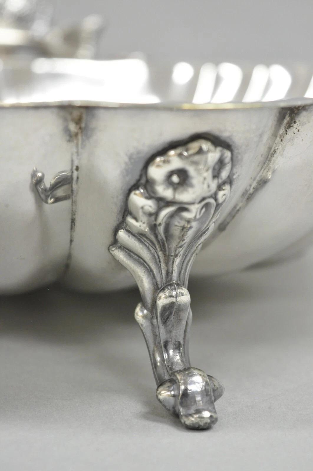 Bandeja de servir de concha de almeja y pescado chapada en plata inglesa de la época de Sheffield siglo XX en venta
