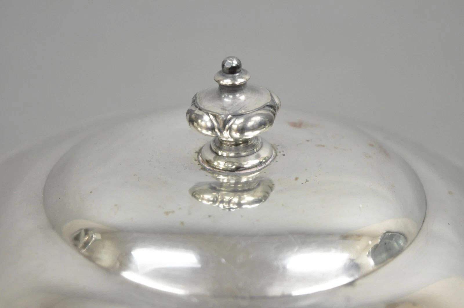 20th Century Vintage English Regency Silver Plated Lion Head Lidded Ice Bucket by Poole For Sale