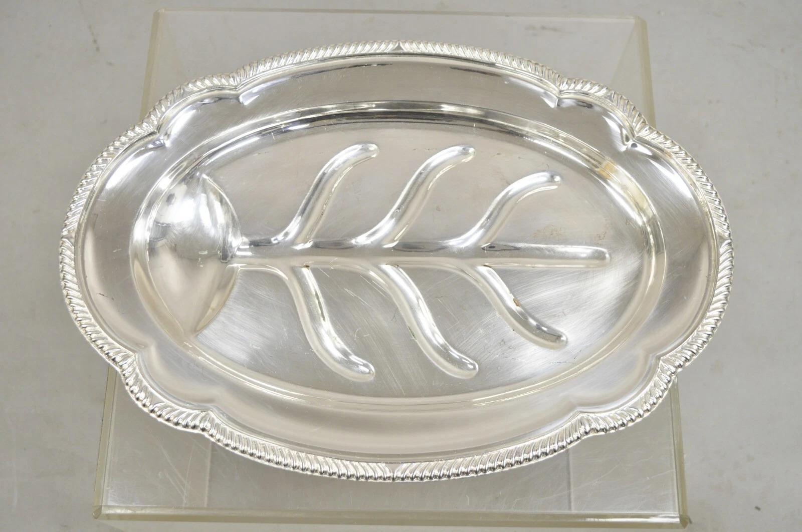 Plateau de service de style English Regency ovale plaqué argent en vente 1