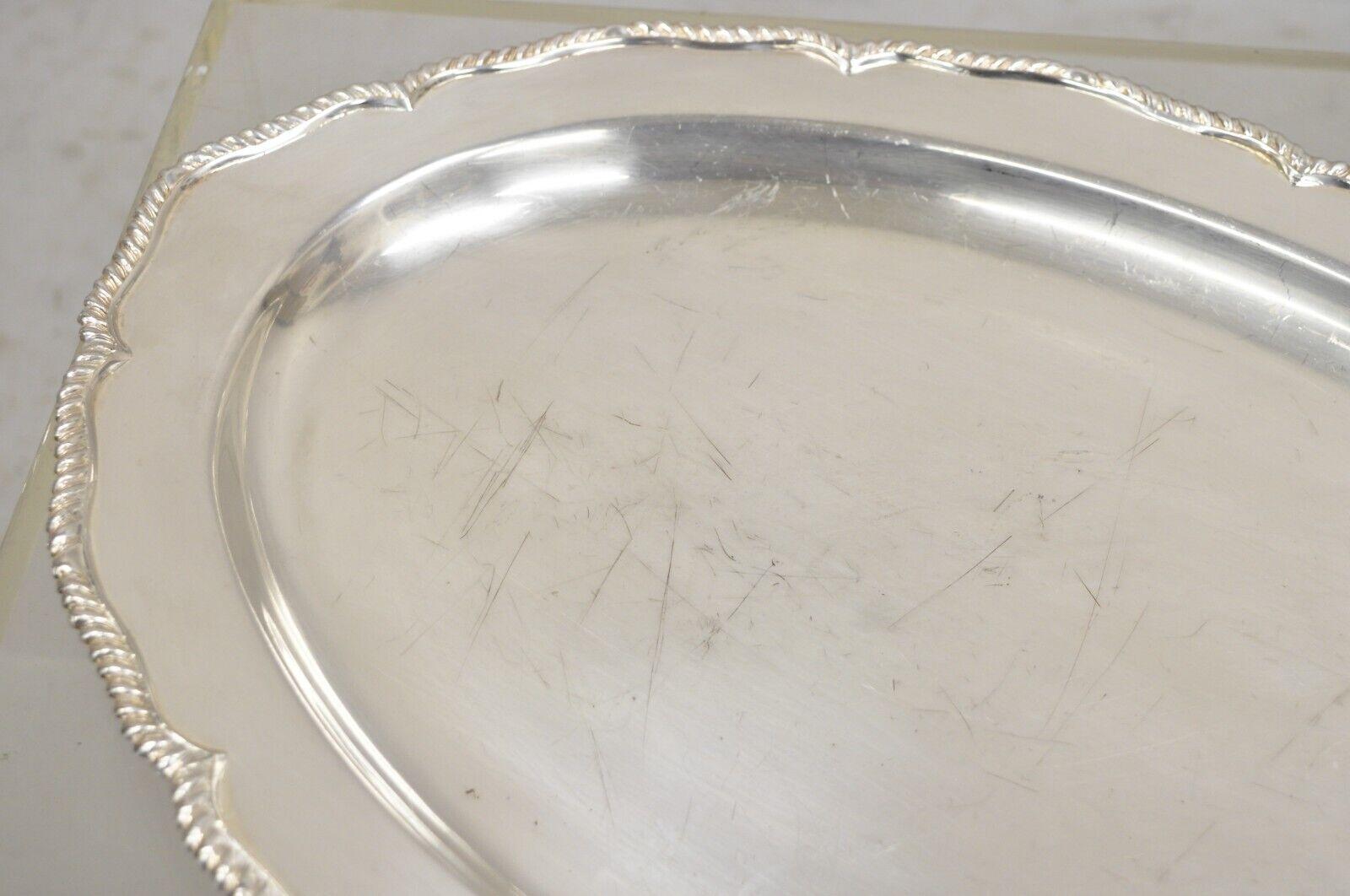 Vintage English Regency Silver Plated Oval Modernist Serving Platter Tray In Good Condition For Sale In Philadelphia, PA