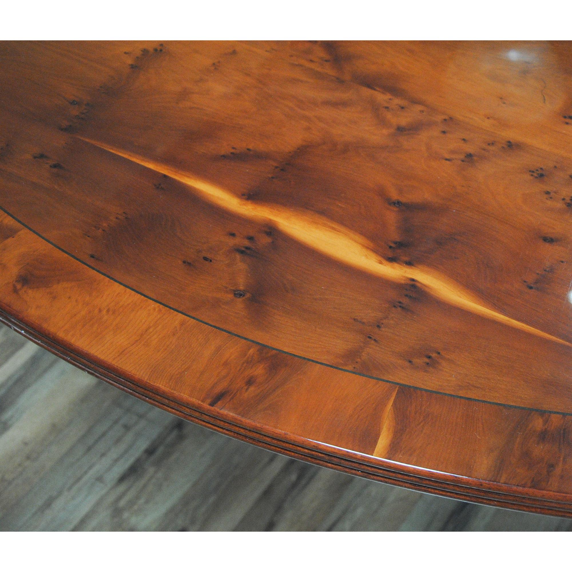 Late 20th Century Vintage English Round to Oval Dining Table For Sale