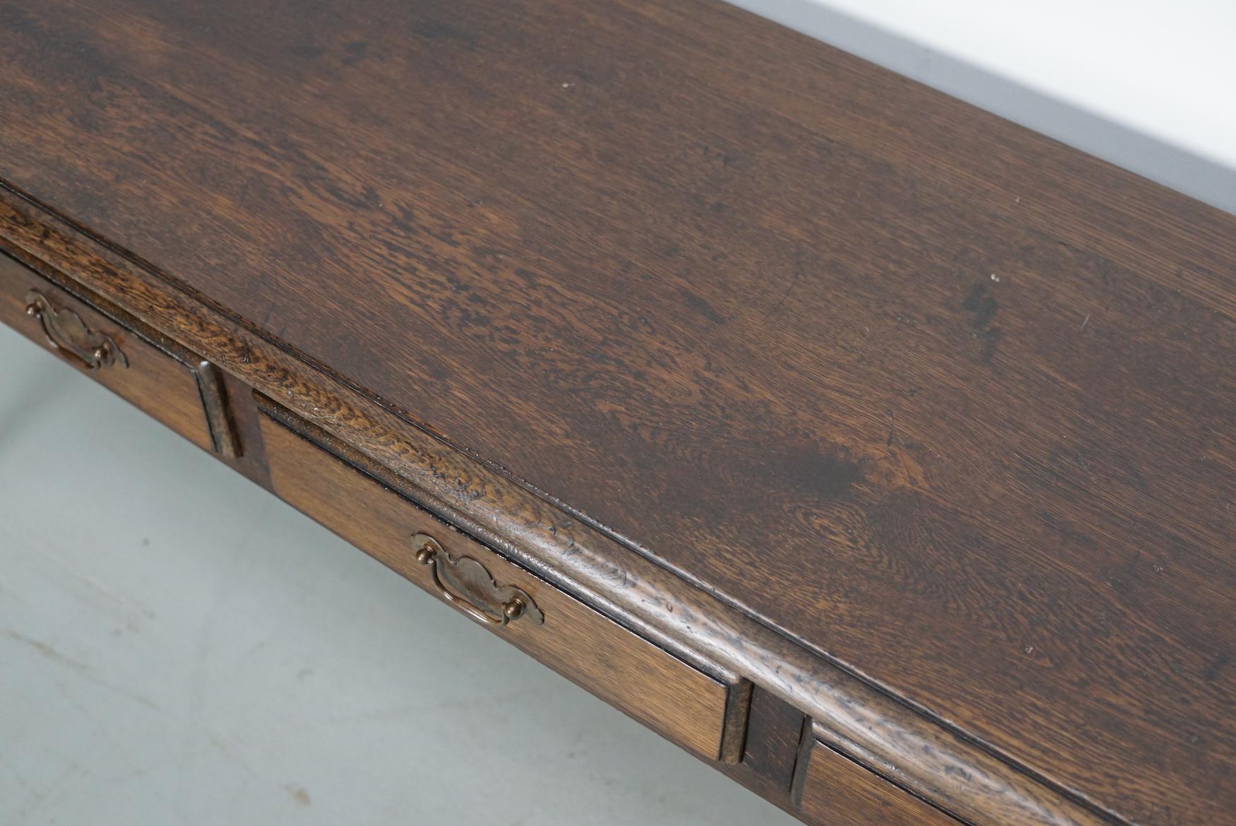 Vintage English Rustic Farmhouse Oak Side Table, 1950s For Sale 2