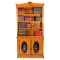 Vintage English Sheraton Revival Satin Wood Open Bookcase 20. Jahrhundert
