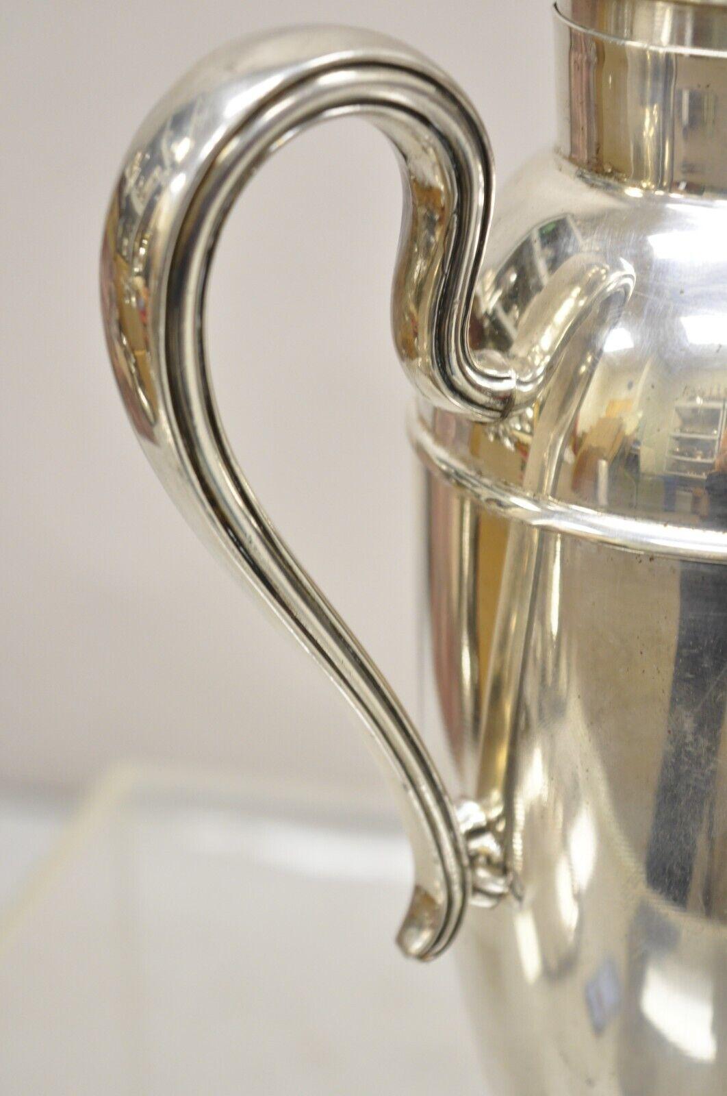 Vintage English Silver MFG Silver Plated Modern Cocktail Shaker Pitcher In Good Condition In Philadelphia, PA
