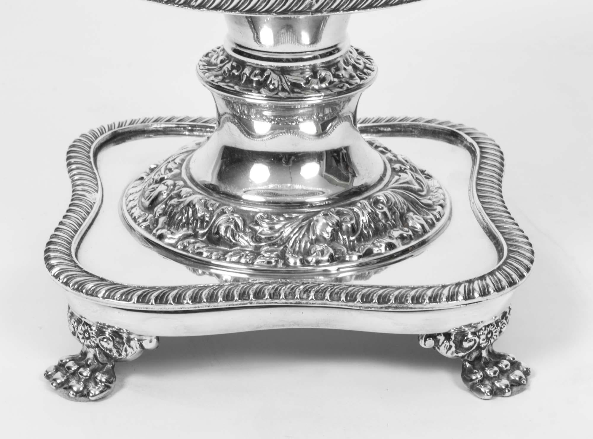 Englisches Epergne-Tafelaufsatz-Set aus versilbertem und geschliffenem Glas, Vintage, 20. Jahrhundert im Angebot 8