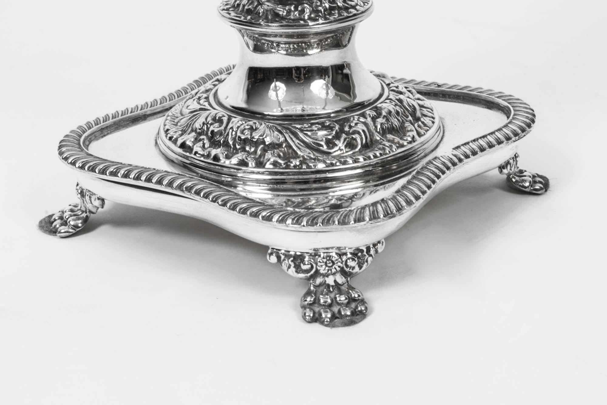 Englisches Epergne-Tafelaufsatz-Set aus versilbertem und geschliffenem Glas, Vintage, 20. Jahrhundert im Angebot 4