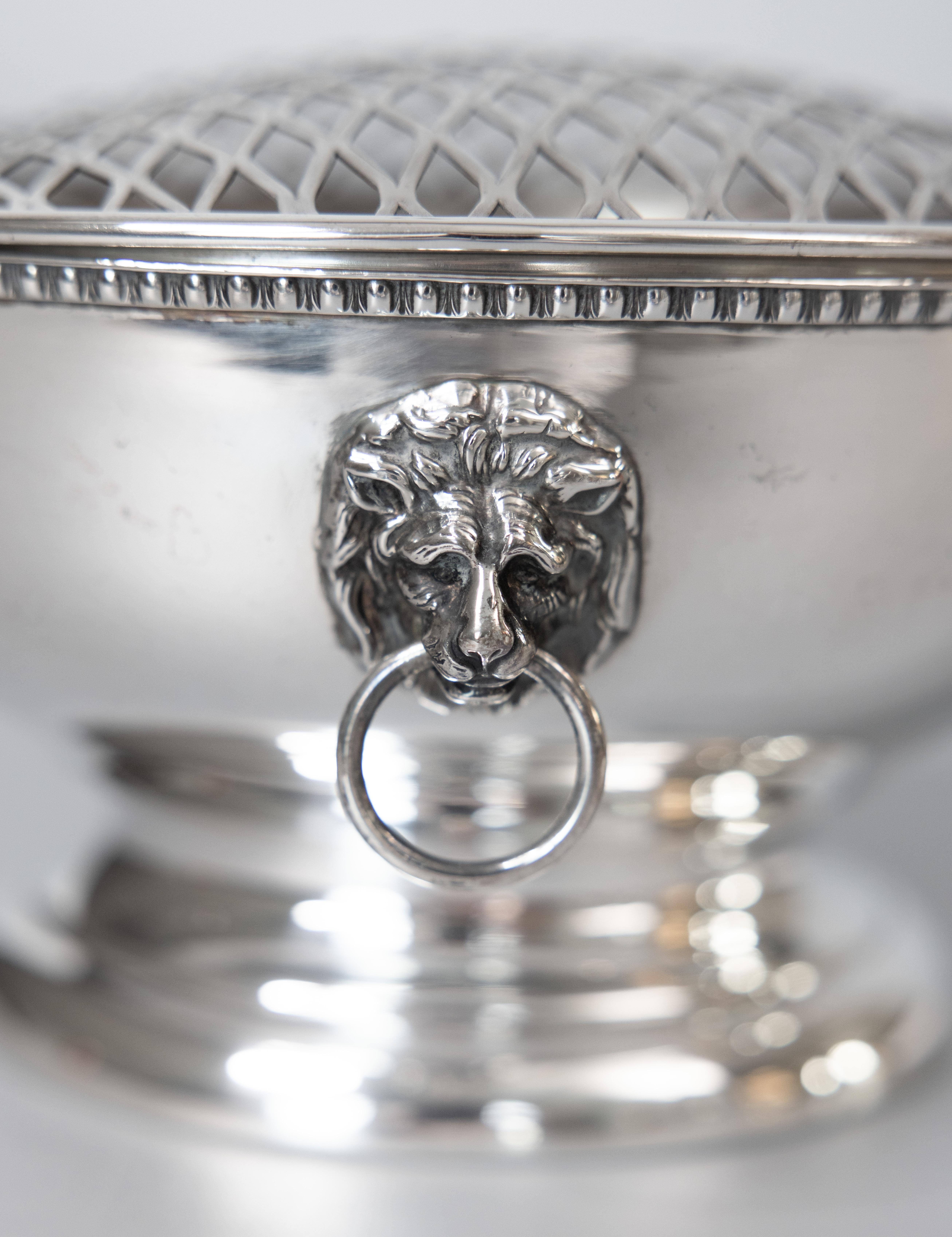 Vintage English Silver Plate Lion Head Flower Frog Vase Rose Bowl 2