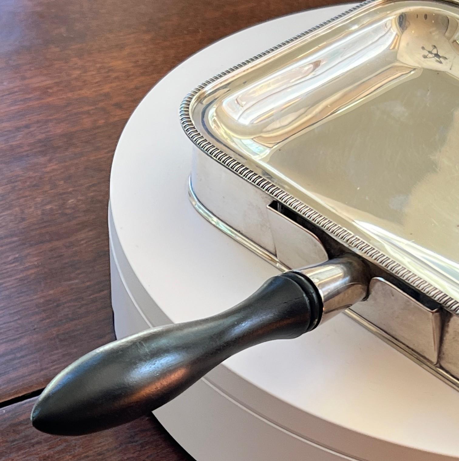 Vintage English Silver Plate Silent Butler with Removable Lid & Ebonised Handle For Sale 3