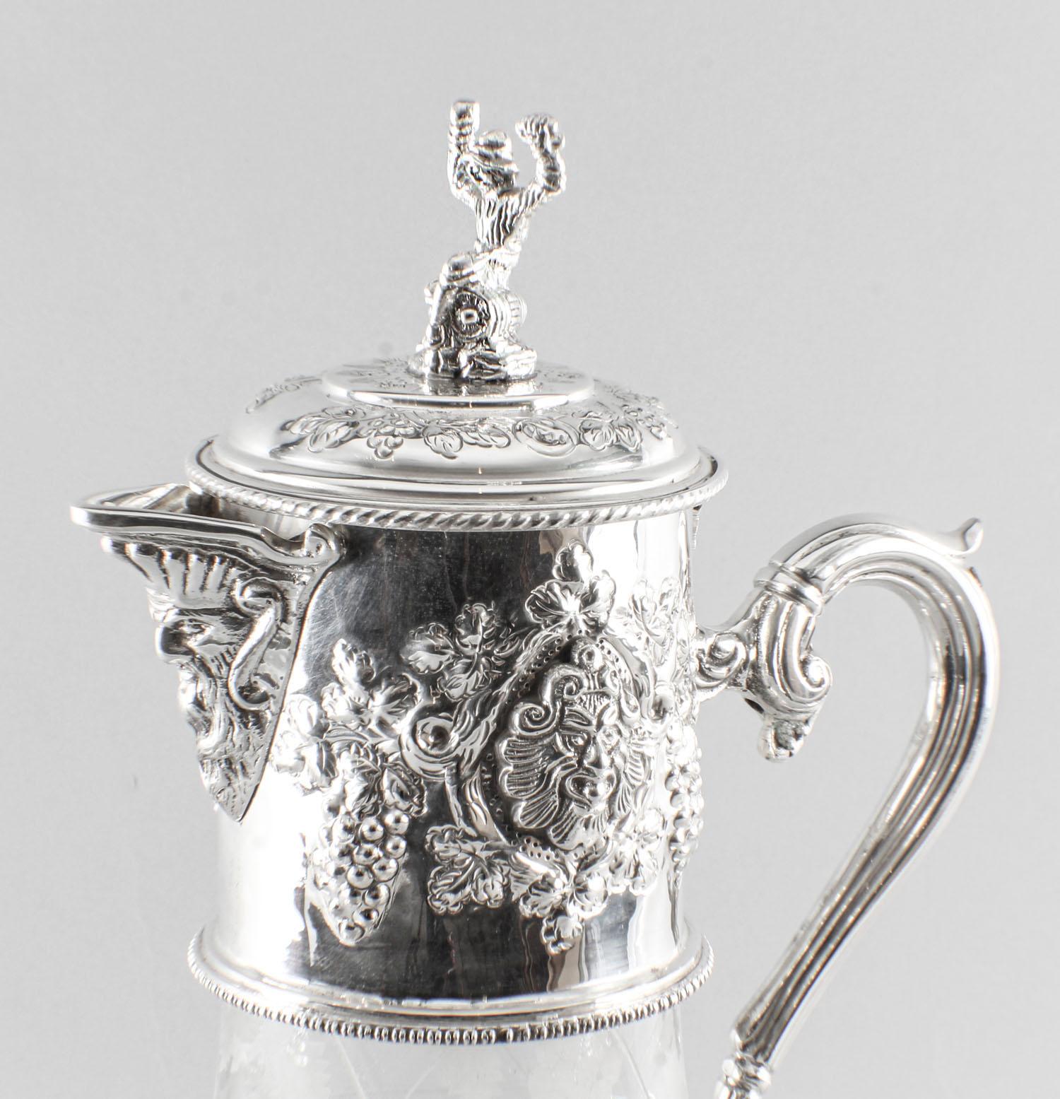 Vintage English Silver Plated and Glass Claret Jug, 20th Century 9