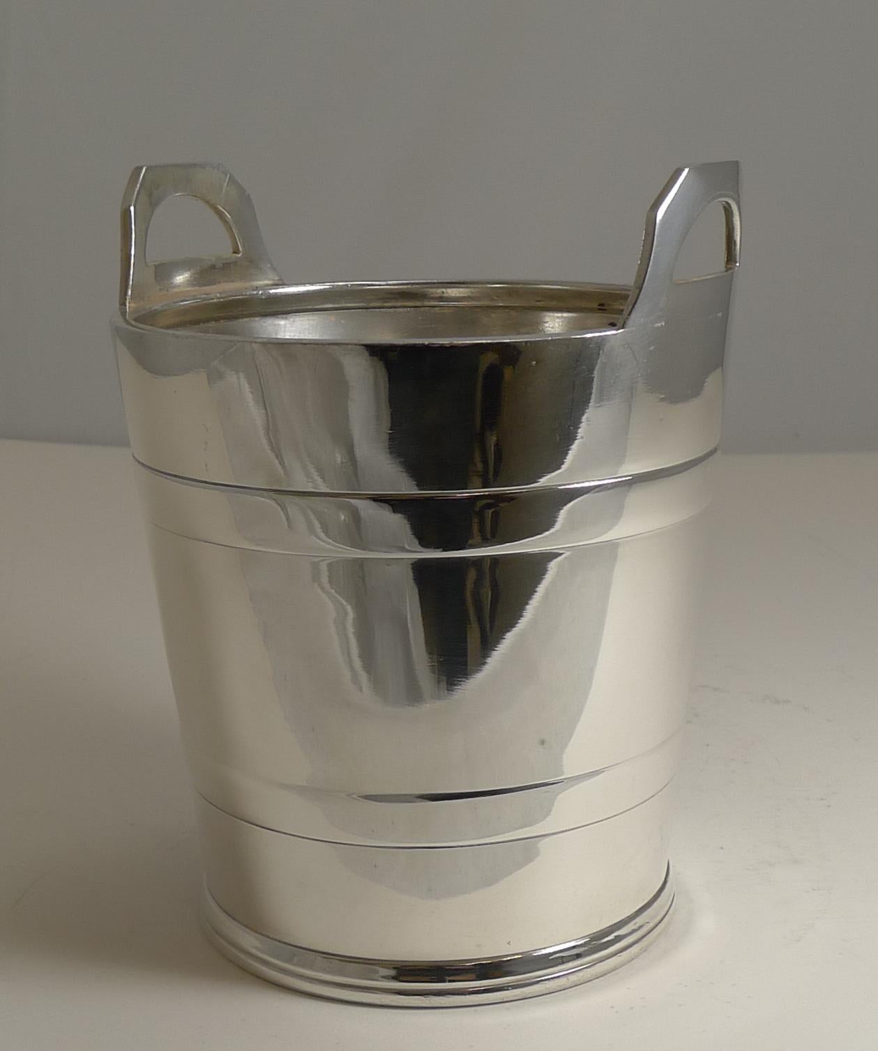Vintage English Silver Plated Ice Bucket by Elkington and Co. 2
