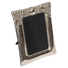 Vintage English Silver Plated Photo Frame 20th Century