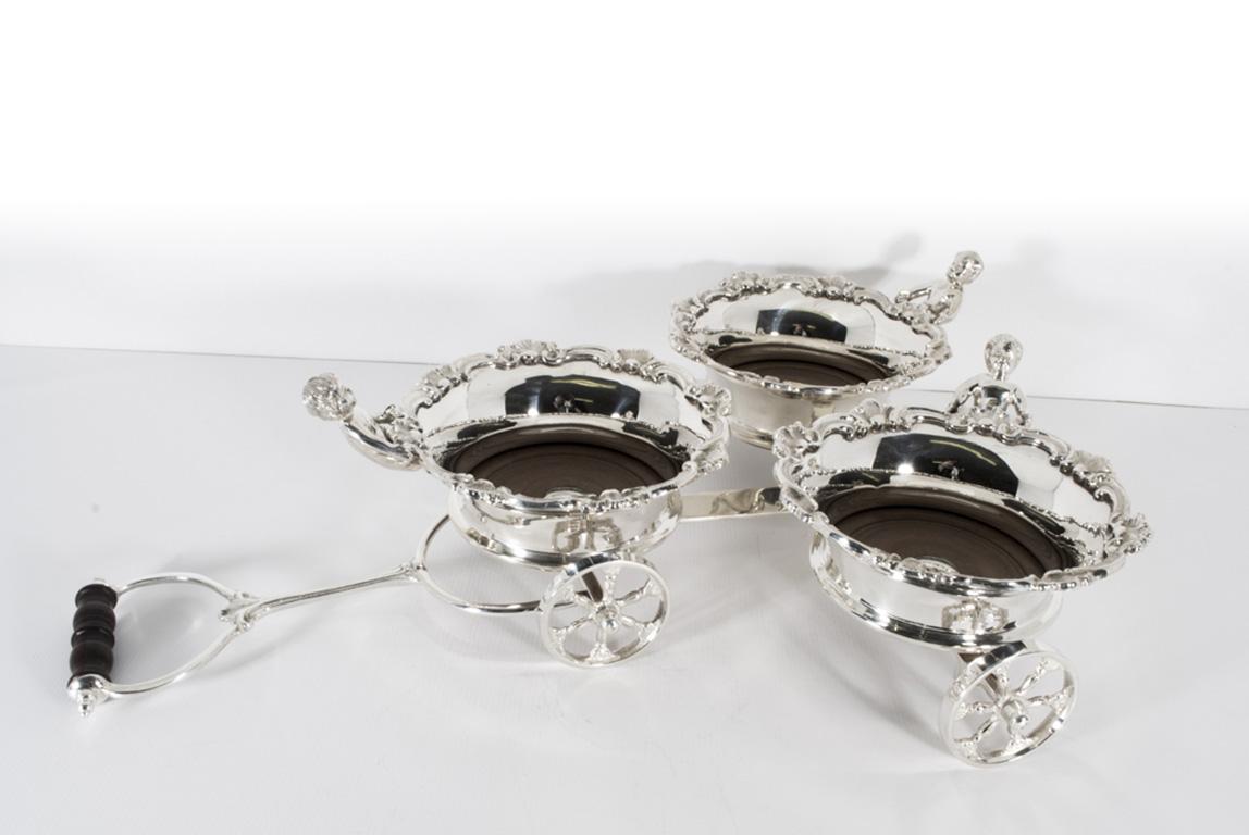 Early 20th Century Vintage English Silver Plated Triple Drinks Cart Coaster, 20th Century