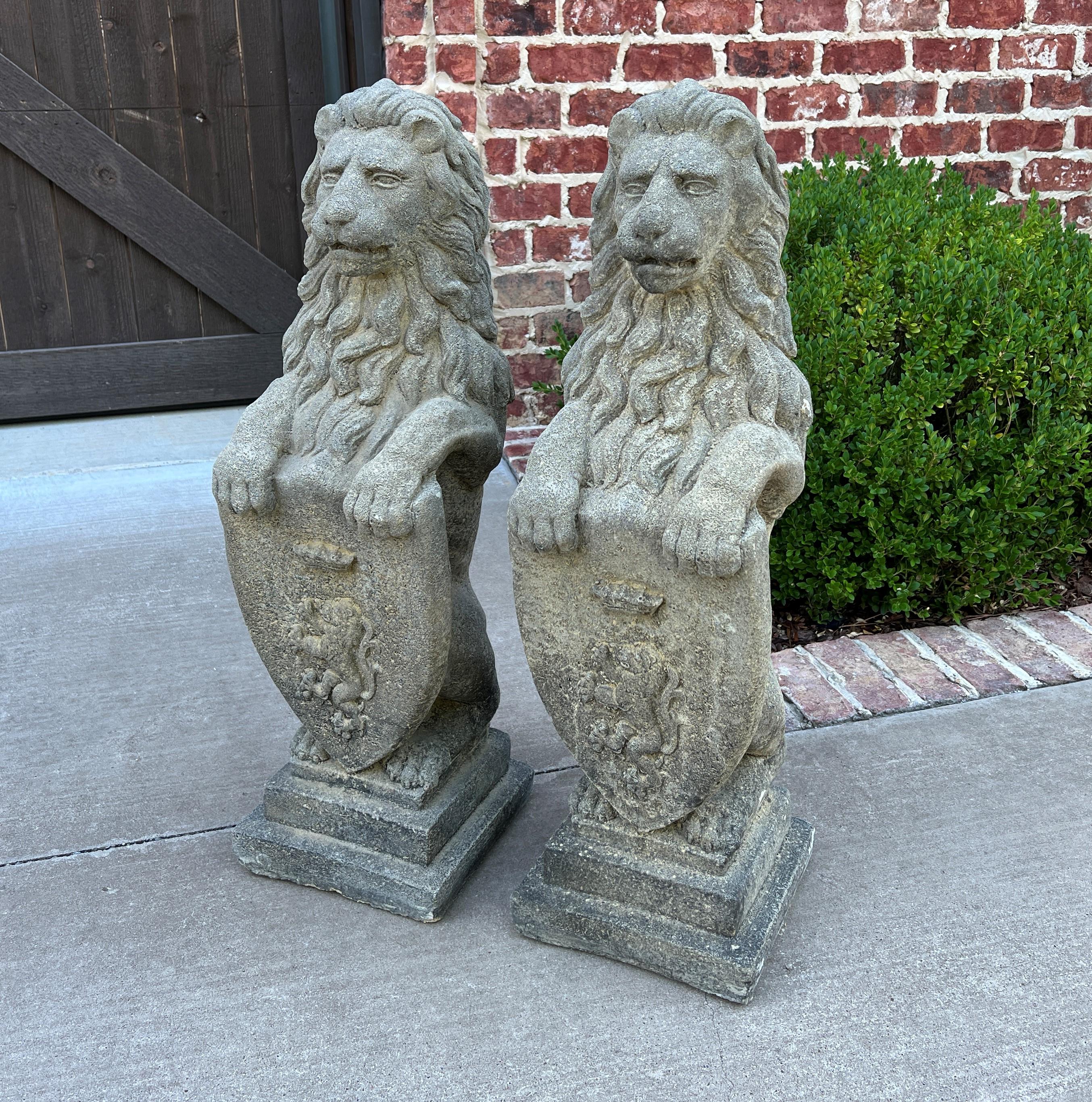 Vintage English Statues Garden Figures Lions Shield Cast Stone Pair #2 In Good Condition In Tyler, TX