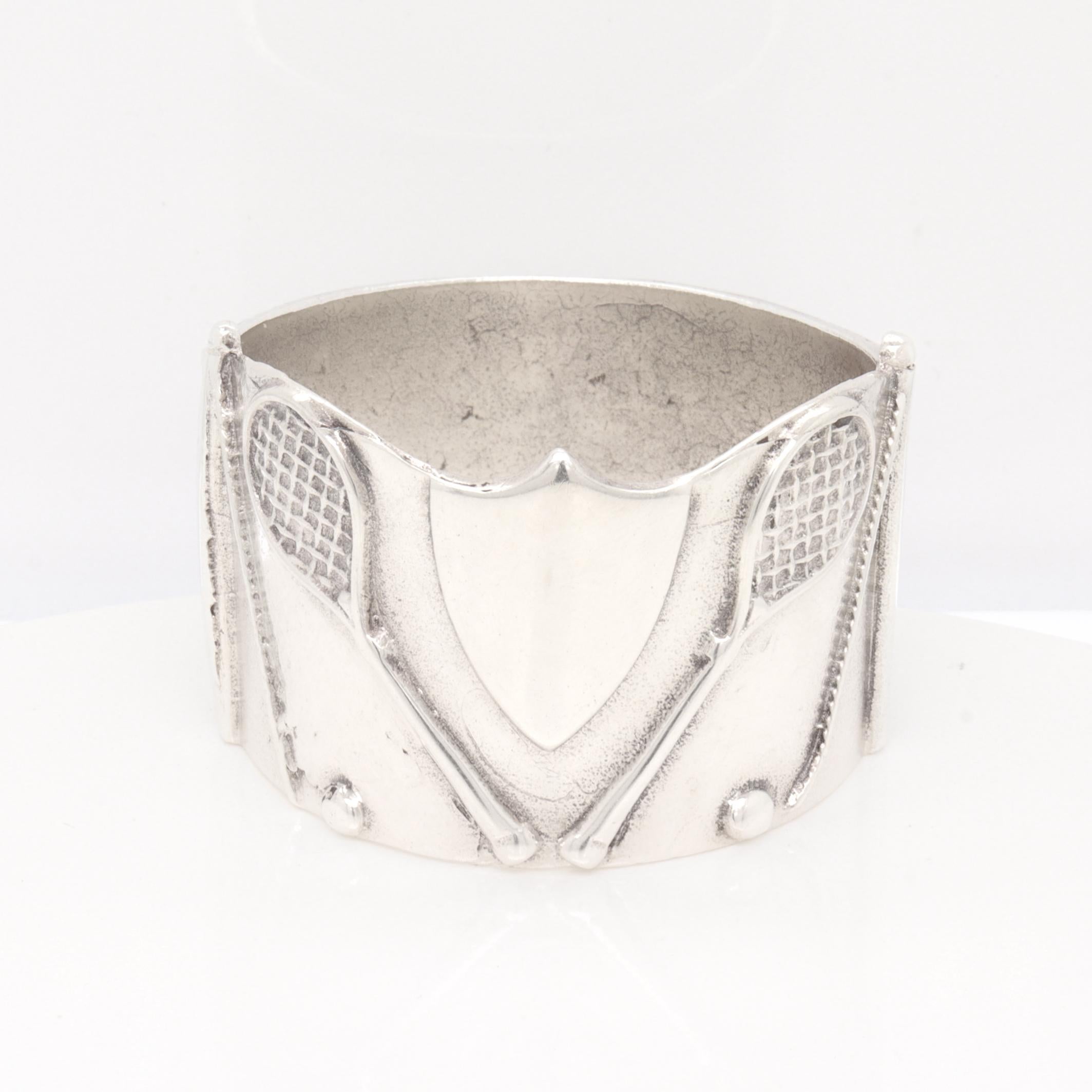 Vintage English Sterling Silver Tennis-Thema Figural Serviettenring (Englisch) im Angebot
