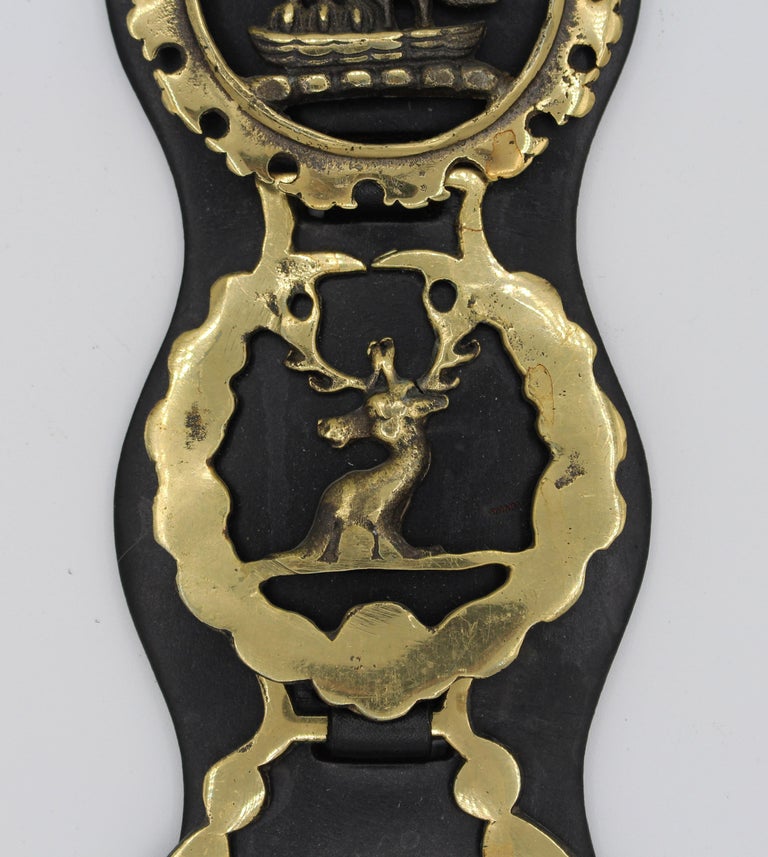 Vintage English Three Horse Brass Leather Horse Strap For Sale at