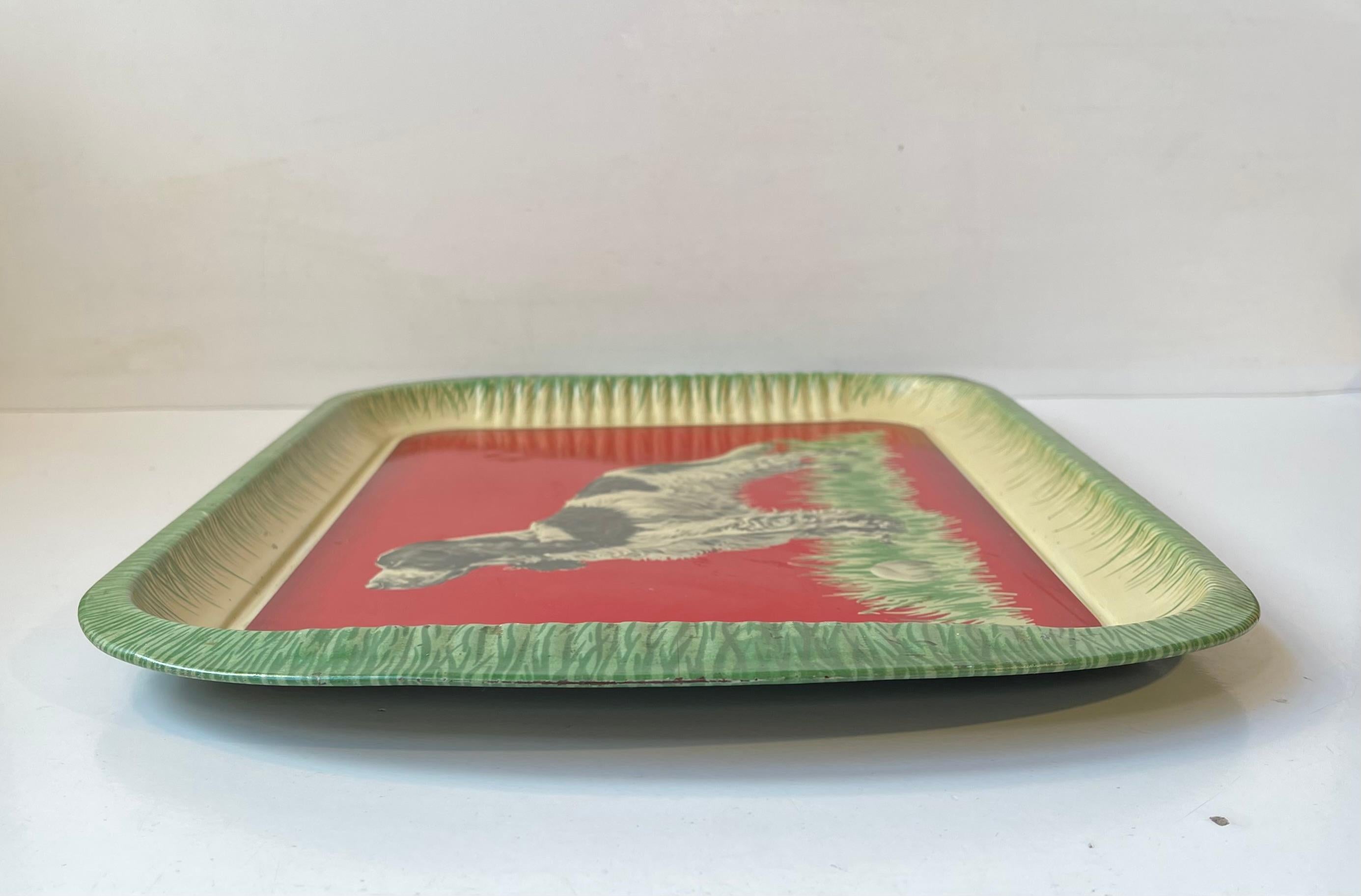 Mid-Century Modern Vintage English Tin Plate Kitsch Tray with Springer Spaniel, 1950s For Sale