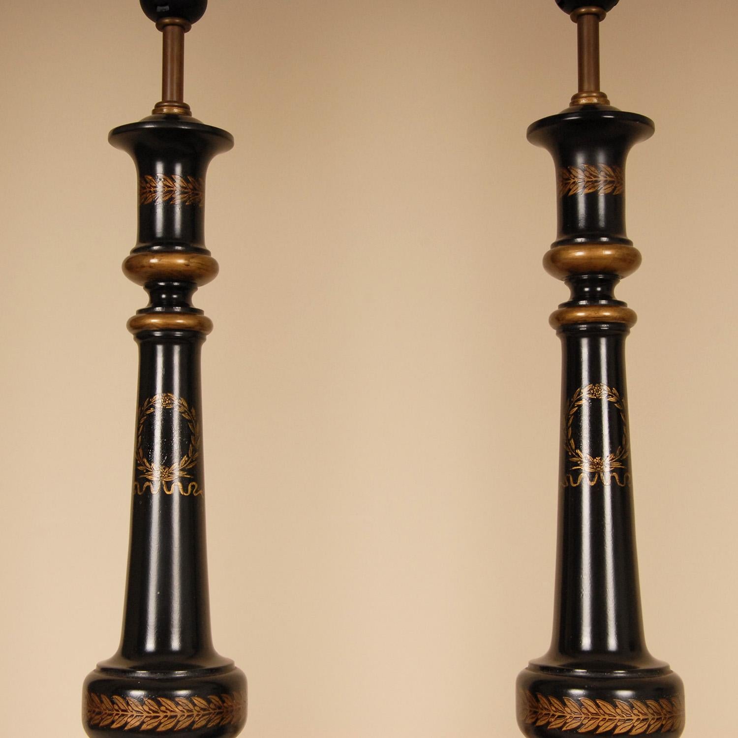 English Traditional Lamps Gold Black Ebonised wood High End Table Lamps In Good Condition For Sale In Wommelgem, VAN