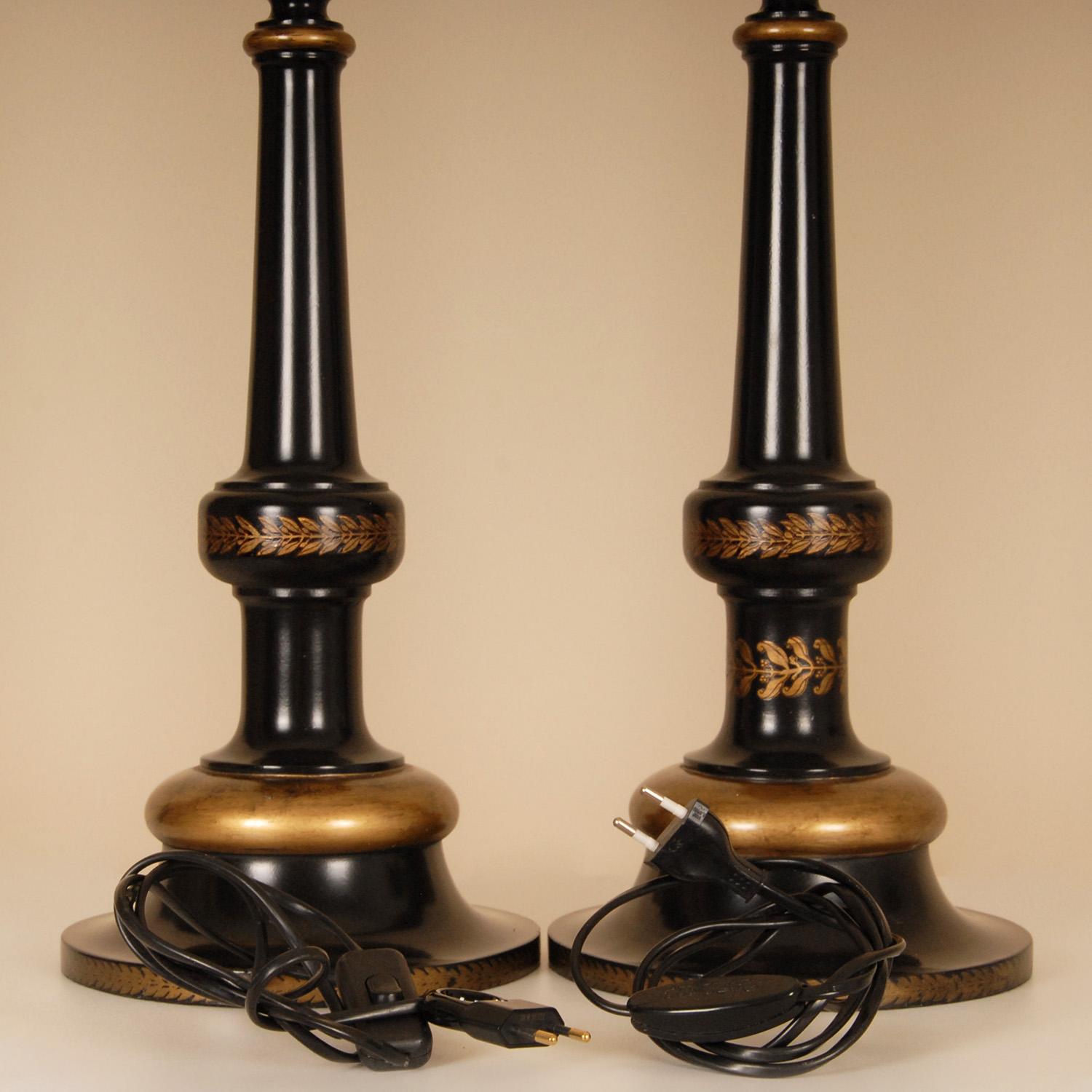Late 20th Century English Traditional Lamps Gold Black Ebonised wood High End Table Lamps For Sale