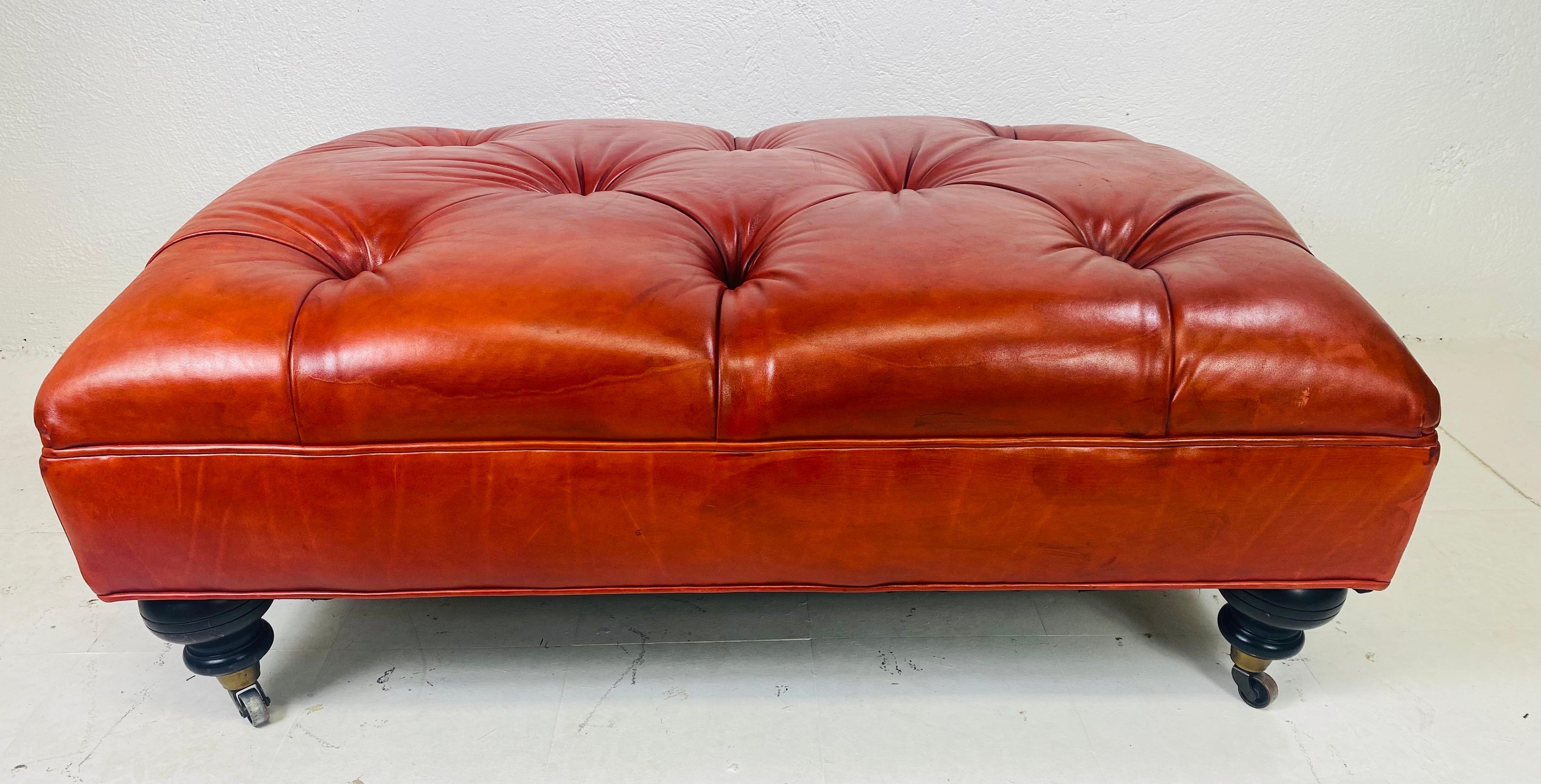 Vintage English traditional style tufted leather ottoman. For Sale 2