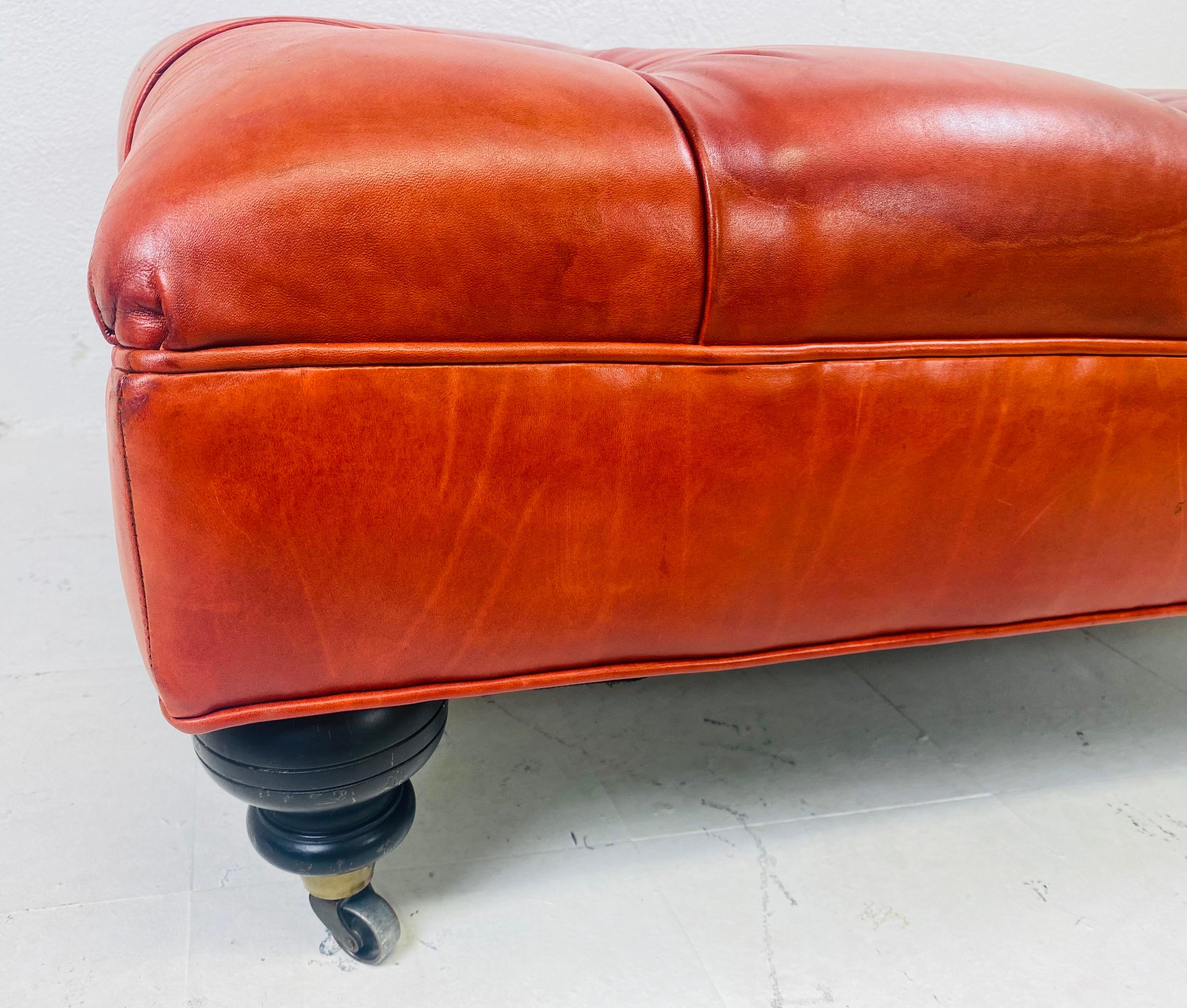 Unknown Vintage English traditional style tufted leather ottoman. For Sale