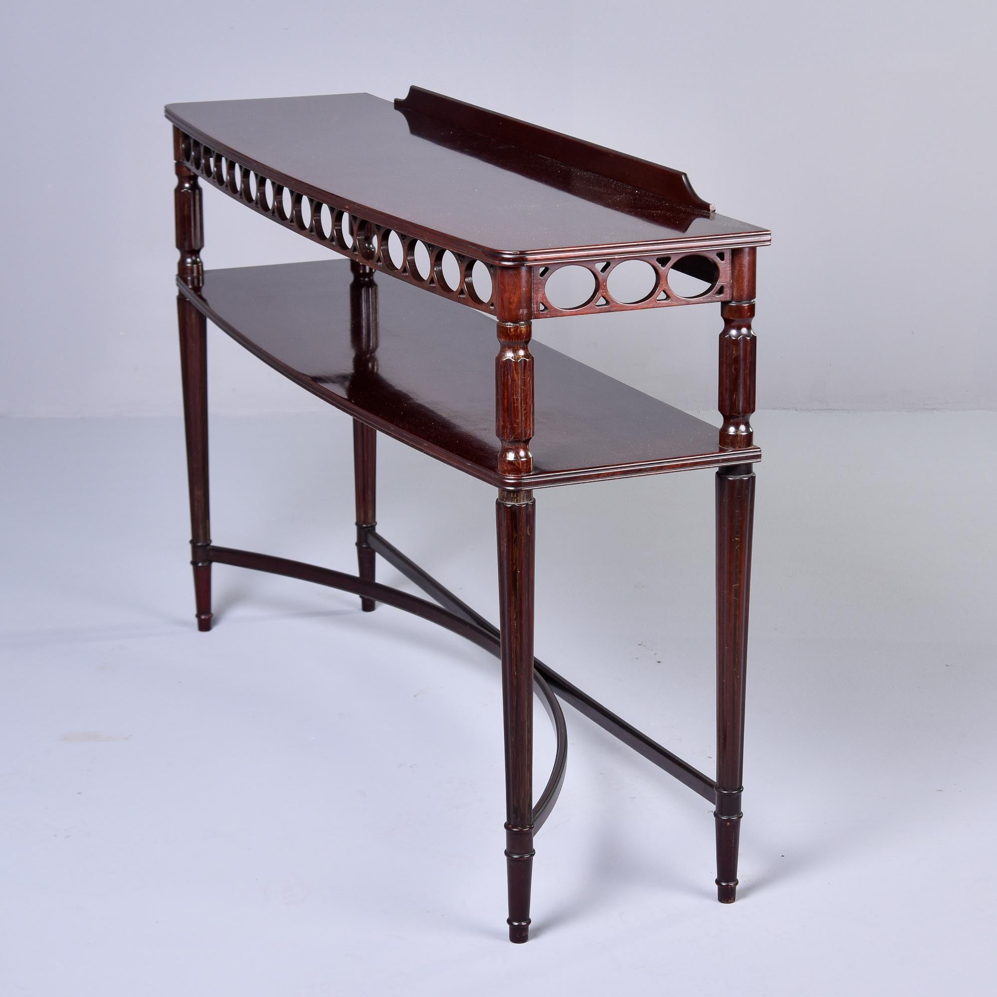 Vintage English Two Tier Mahogany Console with Open Work Apron In Good Condition For Sale In Troy, MI