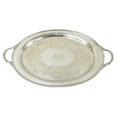 Vassoio da portata ovale vintage inglese in stile vittoriano, placcato argento, marca EGW&S, con motivo monocromatico