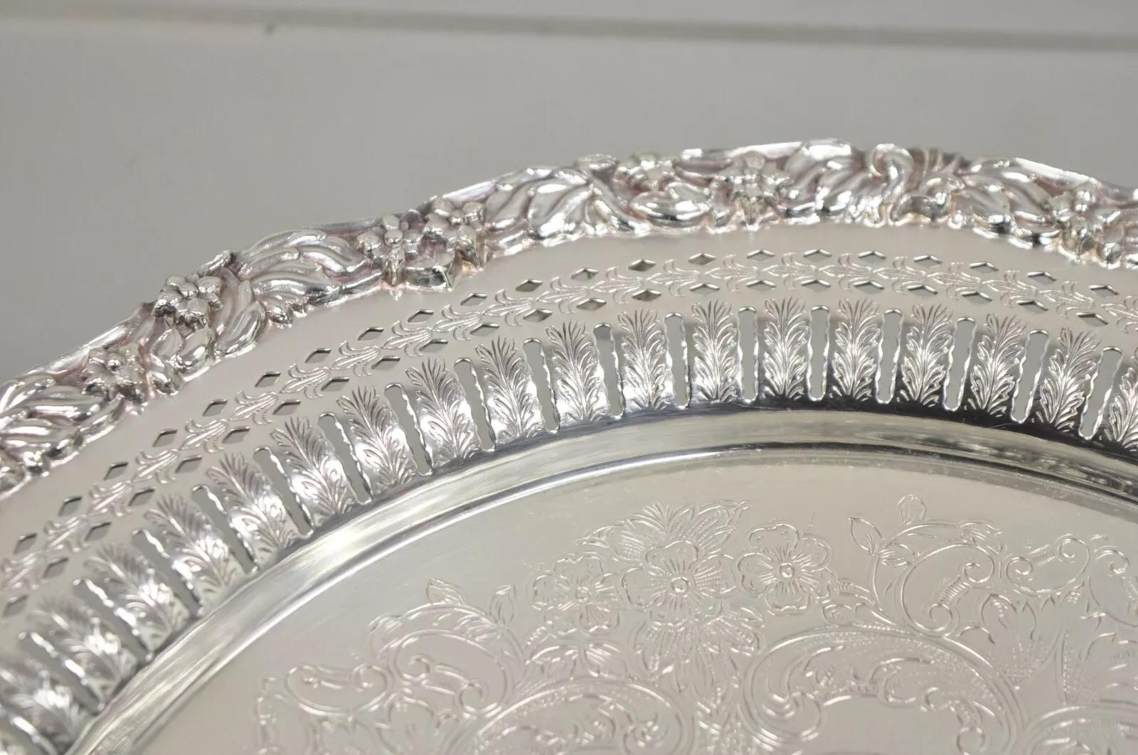 Bandeja redonda reticulada inglesa victoriana perforada de 12,5 pulg. siglo XX en venta