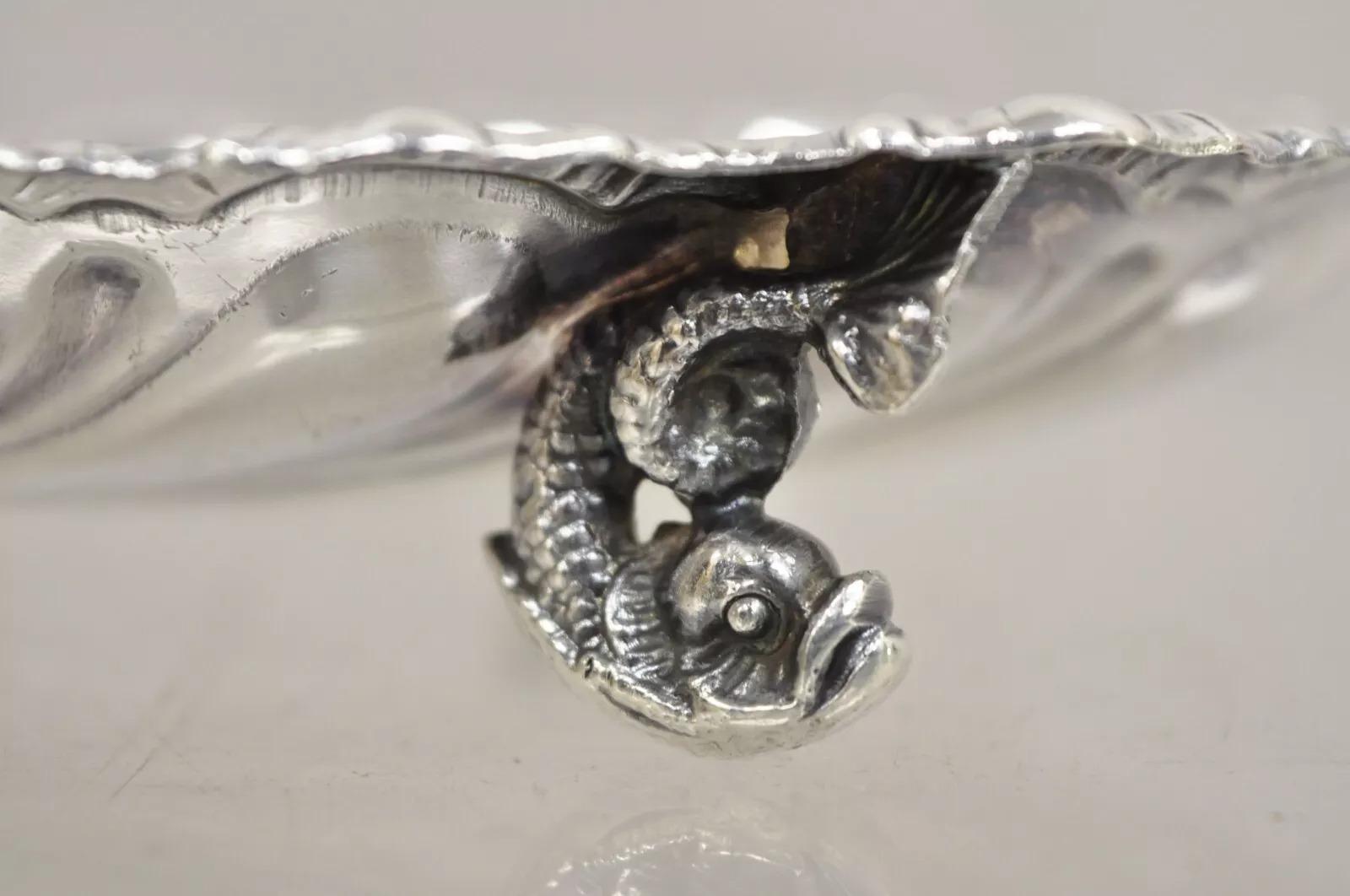 Vintage English Victorian Silver Plated Clam Shell Trinket Dish On Dolphin Feet Victoriano en venta