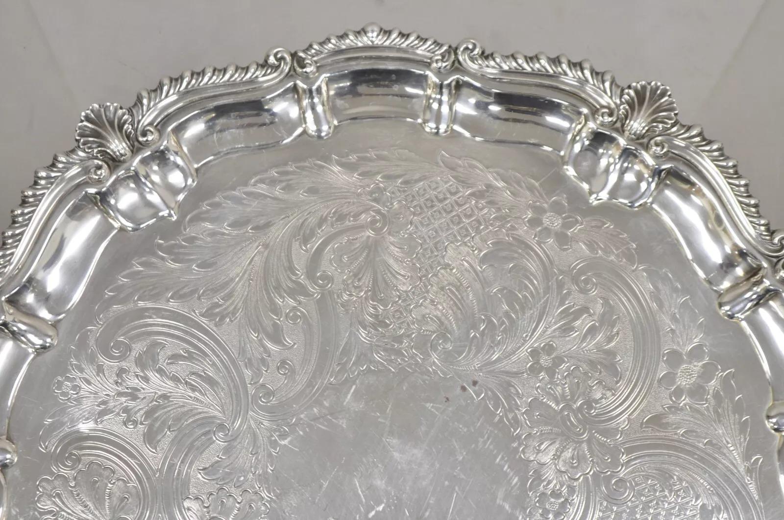 Vintage English Victorian Silver Plated Round Scalloped Serving Platter Tray. Circa Mid 20th Century. Dimensions : 0,75