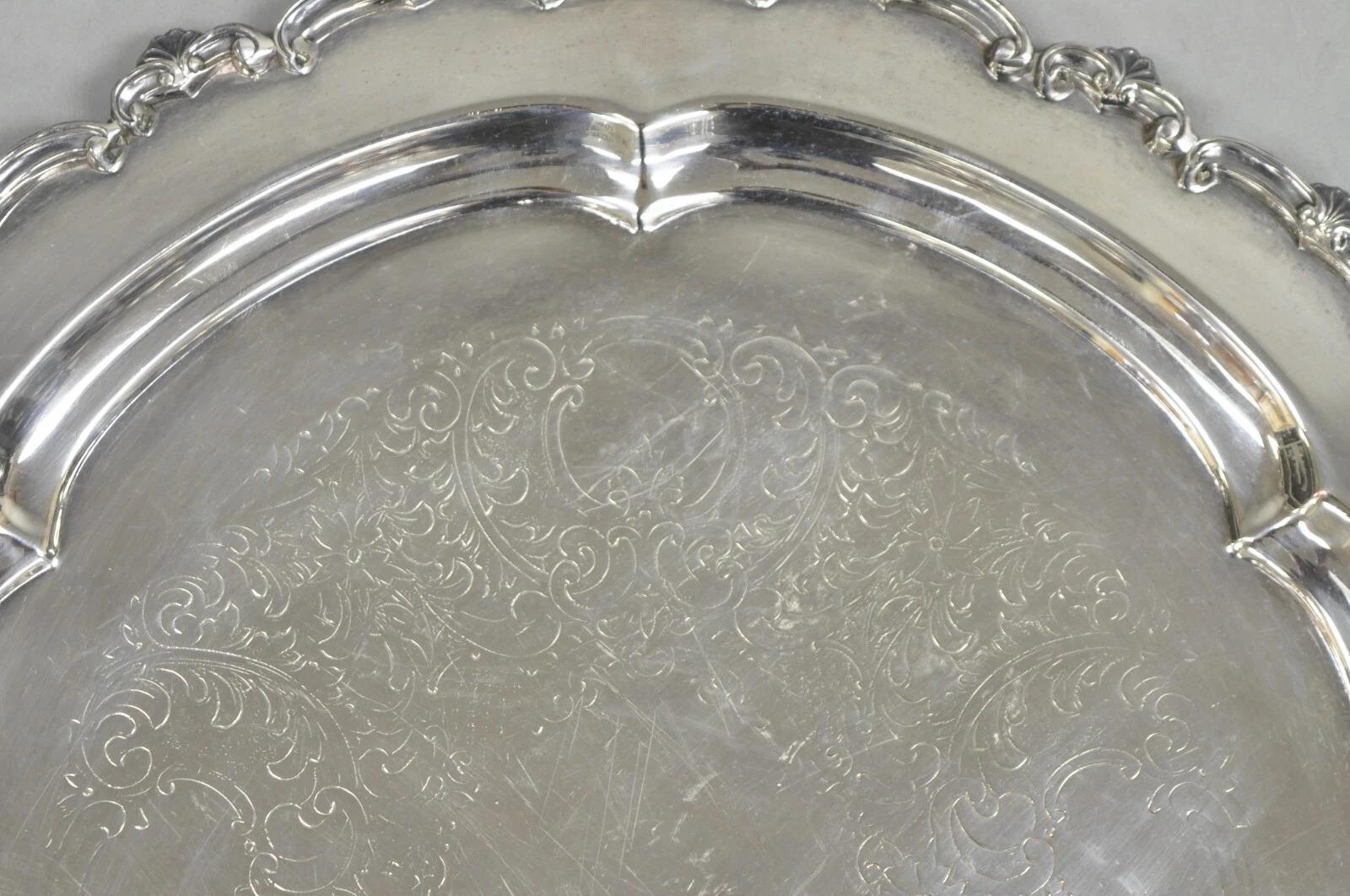 Vintage English Victorian Silver Plated Round Serving Platter Bar Tablett w Griffe im Zustand „Gut“ im Angebot in Philadelphia, PA