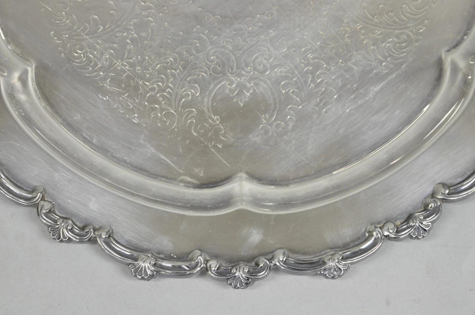 Vintage English Victorian Silver Plated Round Serving Platter Bar Tablett w Griffe (20. Jahrhundert) im Angebot