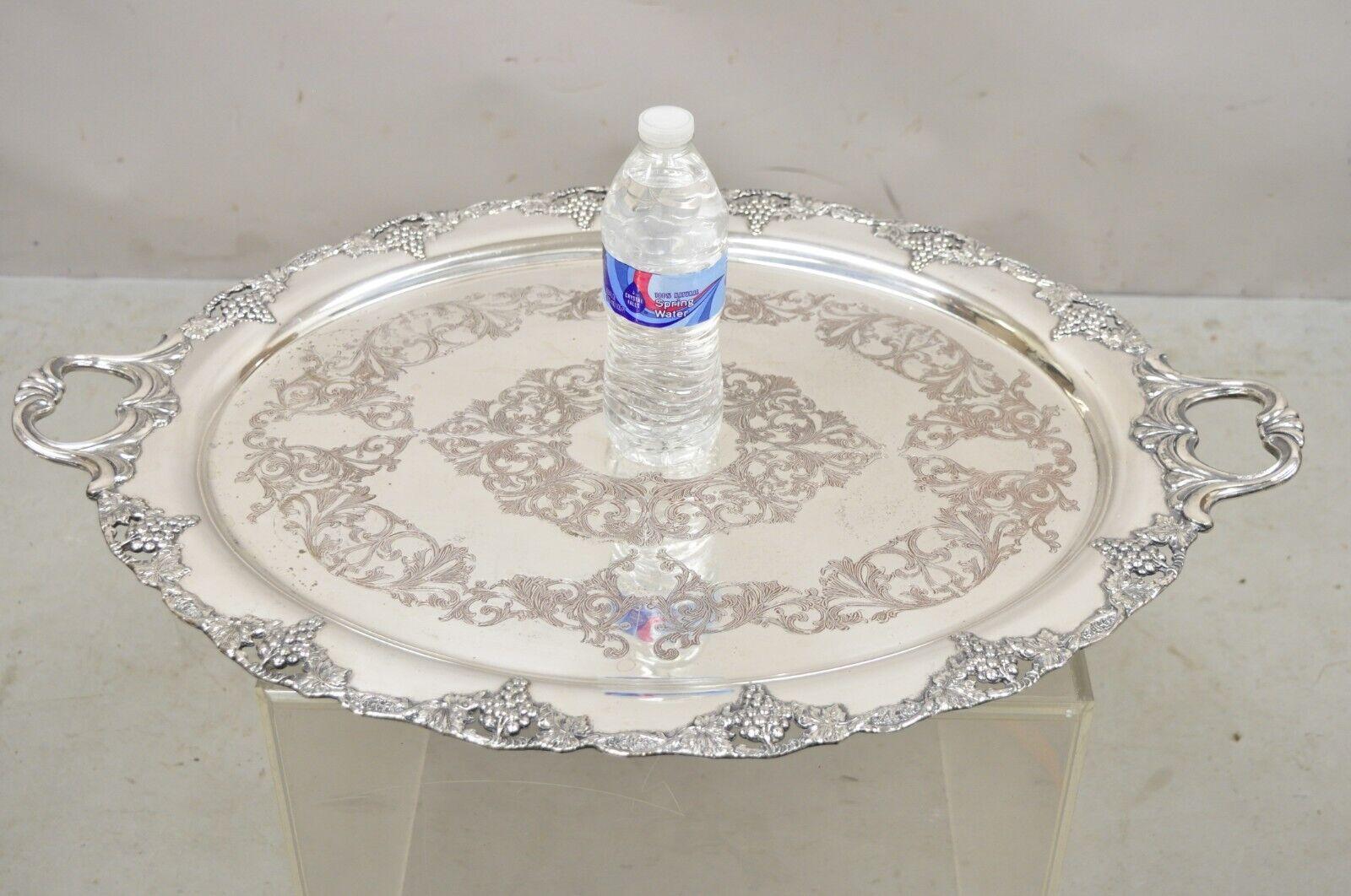 Vintage English Victorian Silver Plated Twin Handle Serving Platter Tray en vente 4