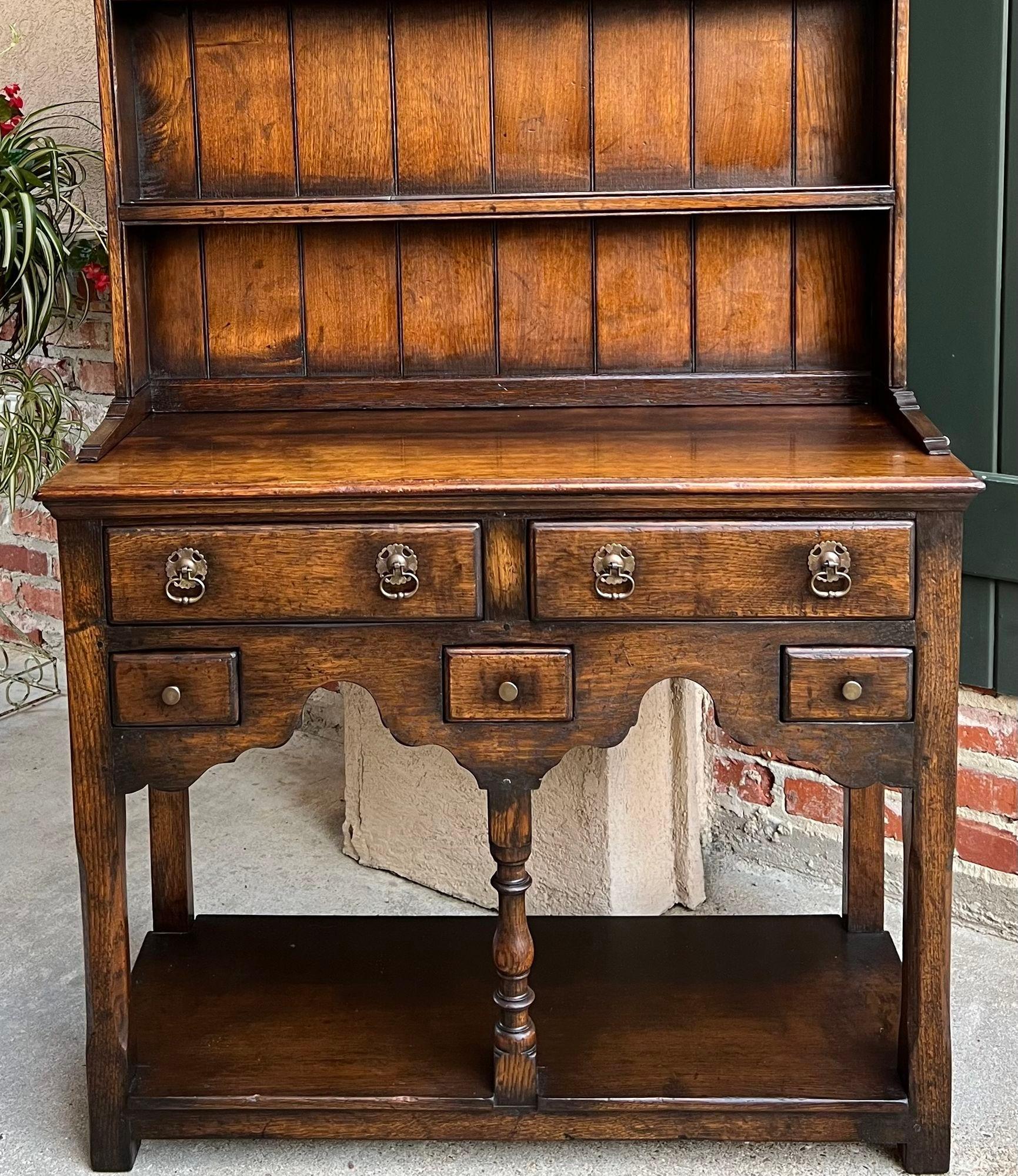 20th Century Vintage English Welsh Dresser Petite Sideboard Oak Farmhouse Kitchen Cabinet