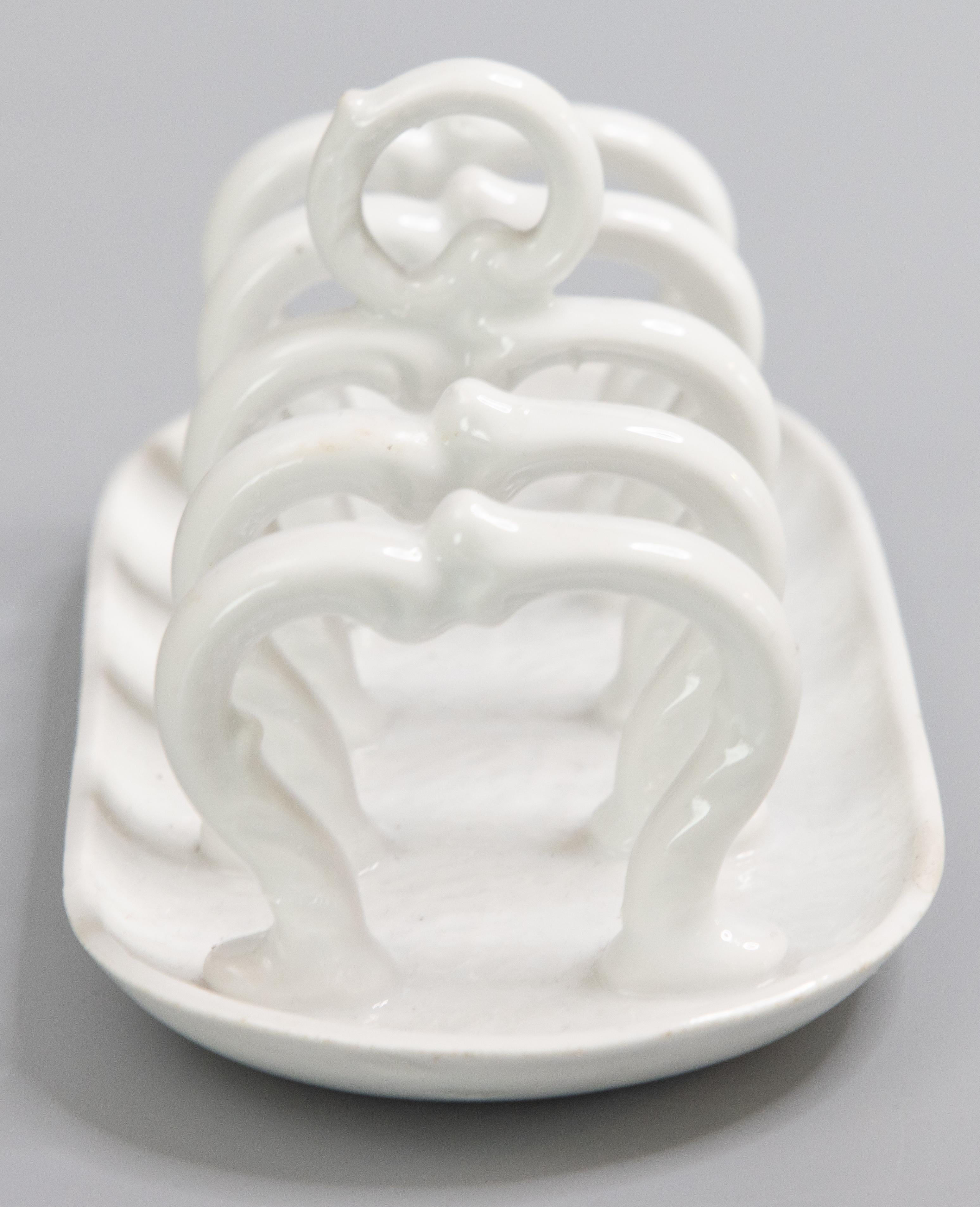 toast rack ceramic
