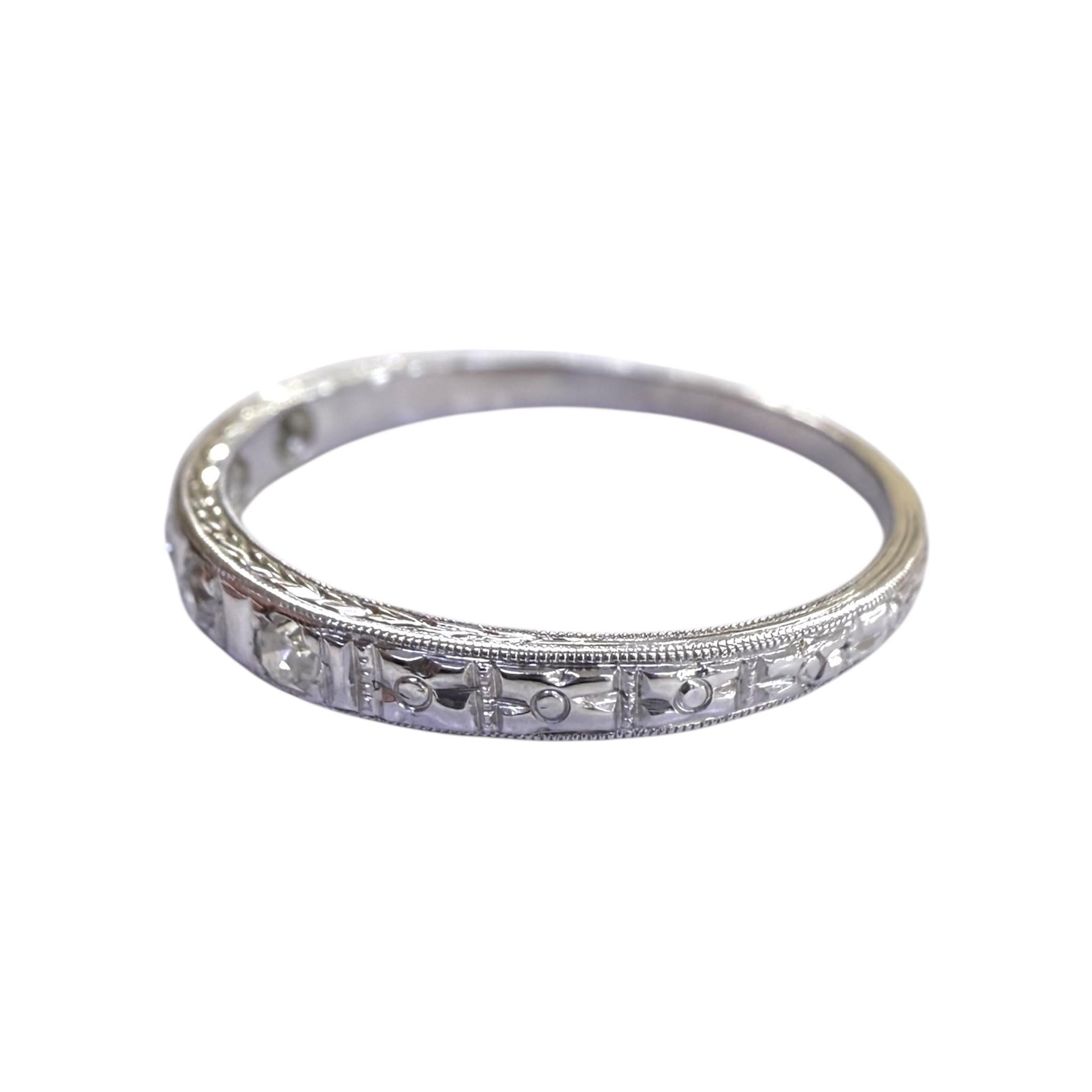 Vintage Graviertes Diamantband 18K Weißgold Damen im Angebot