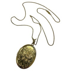 Vintage Engraved Locket & Chain 14K Yellow Gold