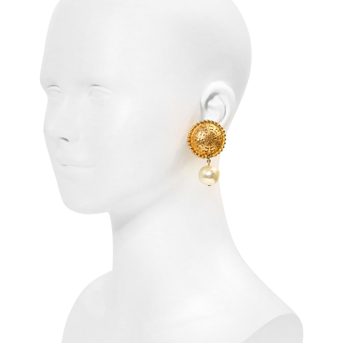 Vintage EP Gold Byzantine with Faux Dangling Pearl Earrings Circa 1980s In Good Condition For Sale In New York, NY