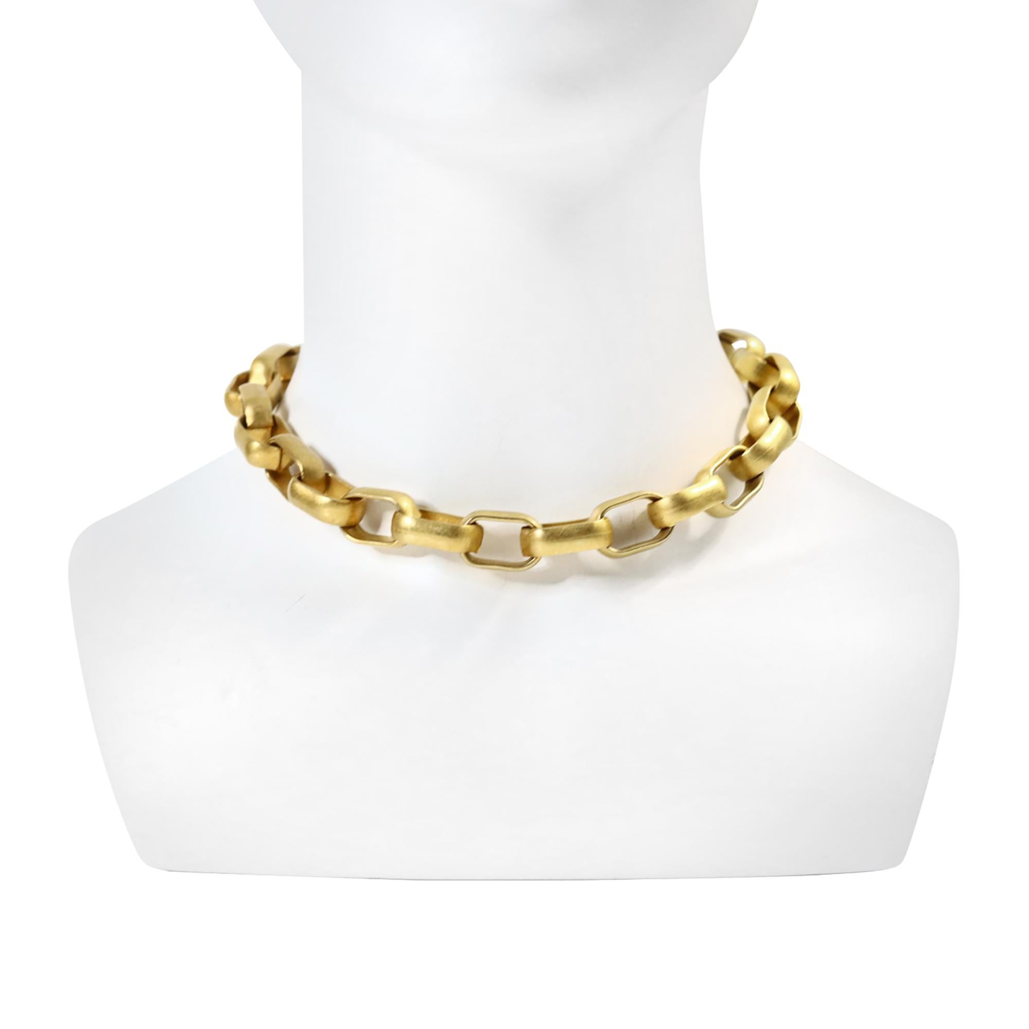 Women's or Men's Vintage EP Matte Gold Tone Heavy Link Necklce Circa 1990s For Sale