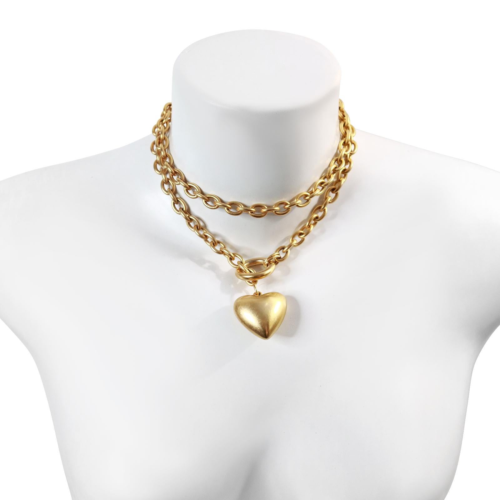 Women's or Men's Vintage EP Matte Gold Tone  Link Long Necklace Dangling Heart Circa 1990s